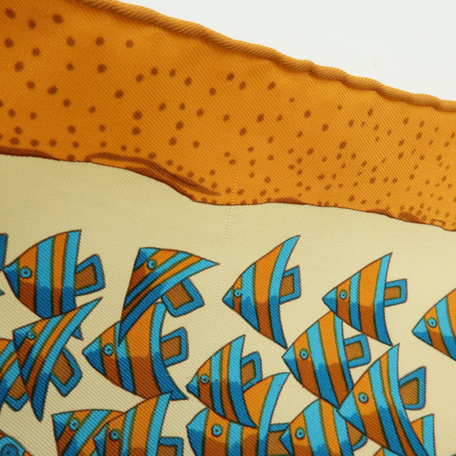 HERMES Petit Carre 40 Silk 100% Mini Scarf Poissons Tropicaux