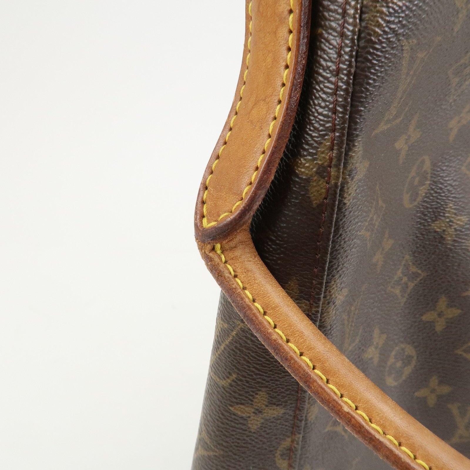 Louis Vuitton Monogram Looping GM Shoulder Bag Bown M51145