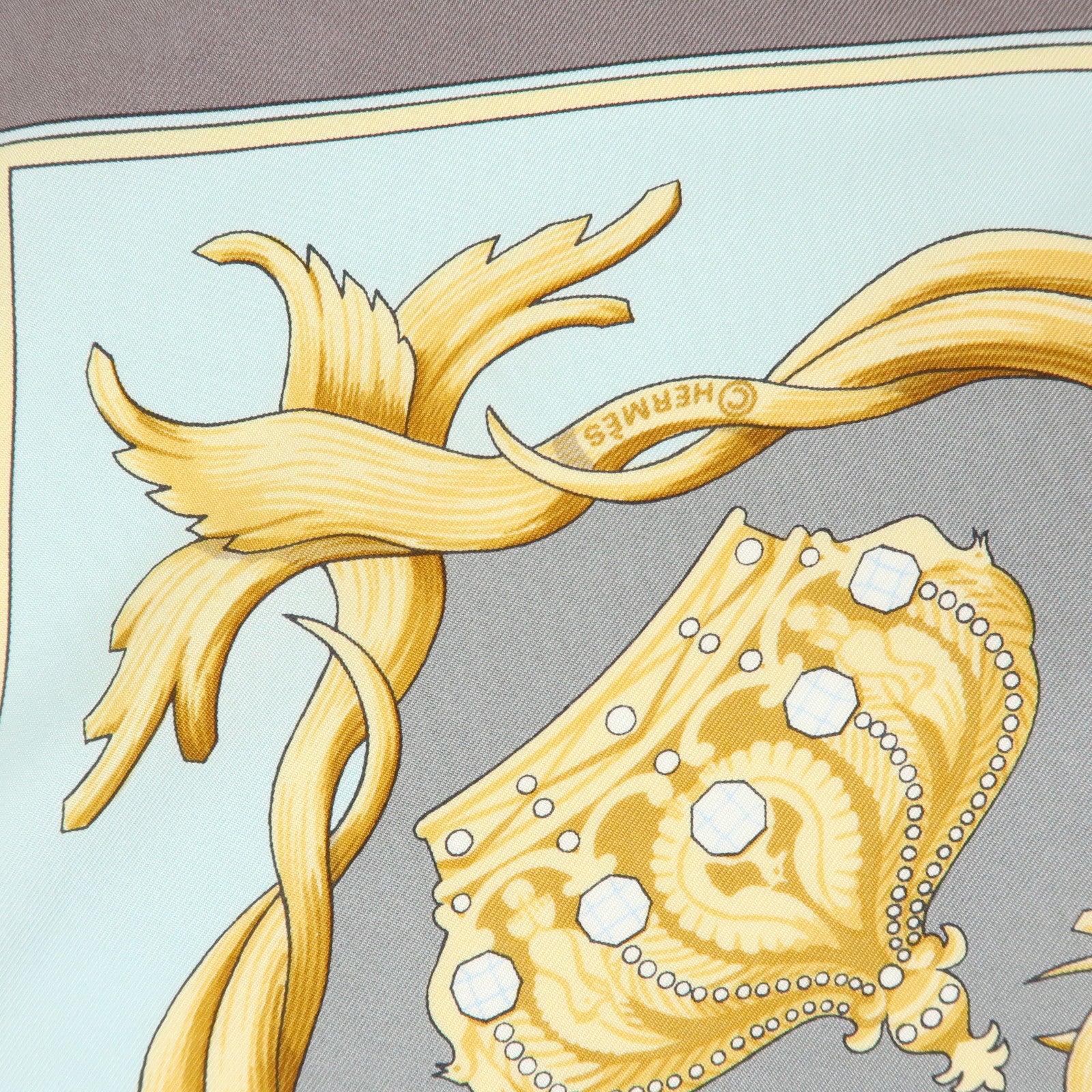 HERMES Carre 90 Silk 100% Scarf CROWN Sky Blue White