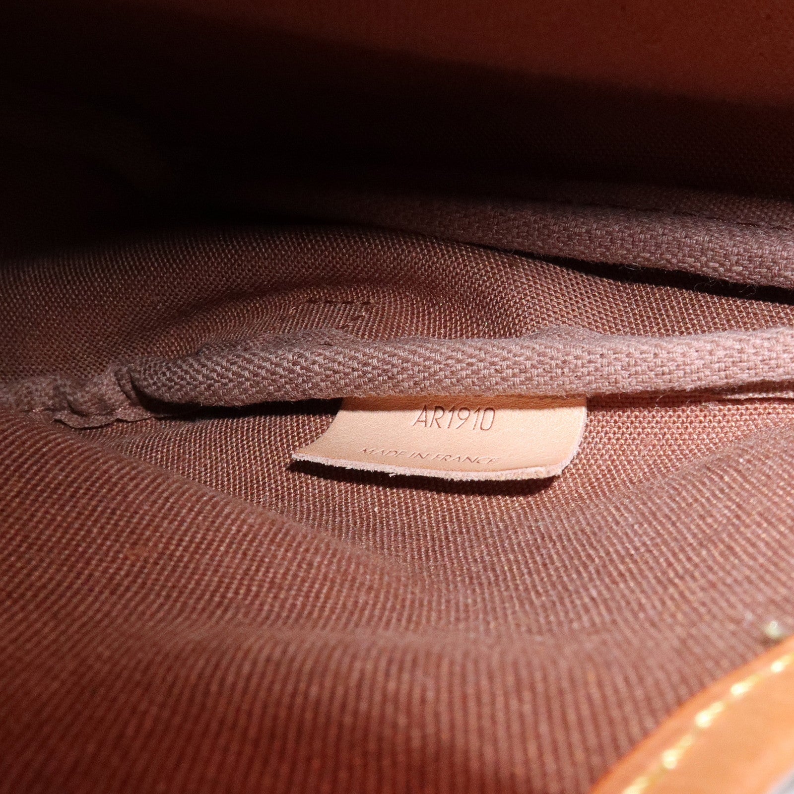 Louis Vuitton Monogram Saumur 30 Shoulder Bag Brown M42256