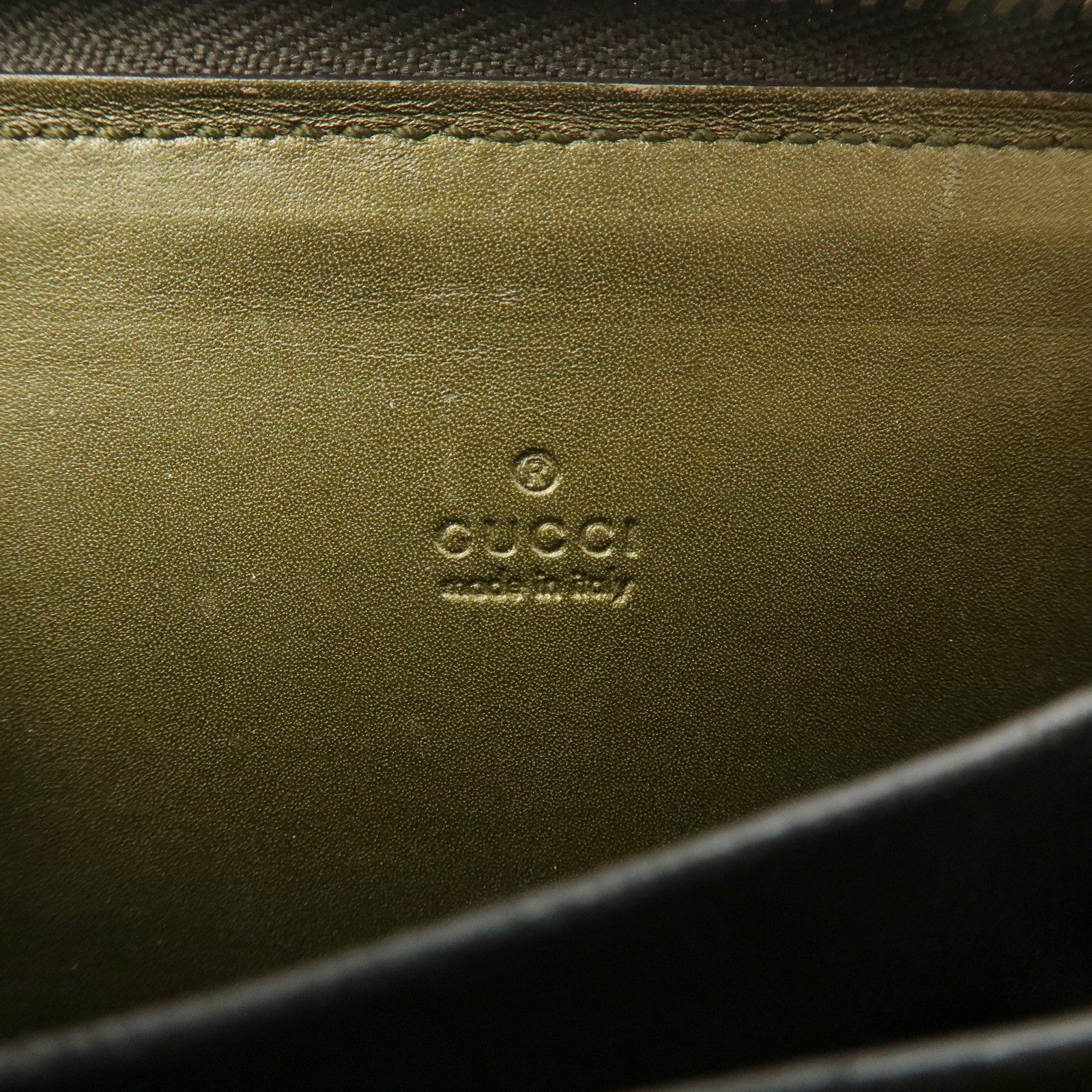 GUCCI Microguccissima Leather Round Zippy Coin Case Khaki 255452