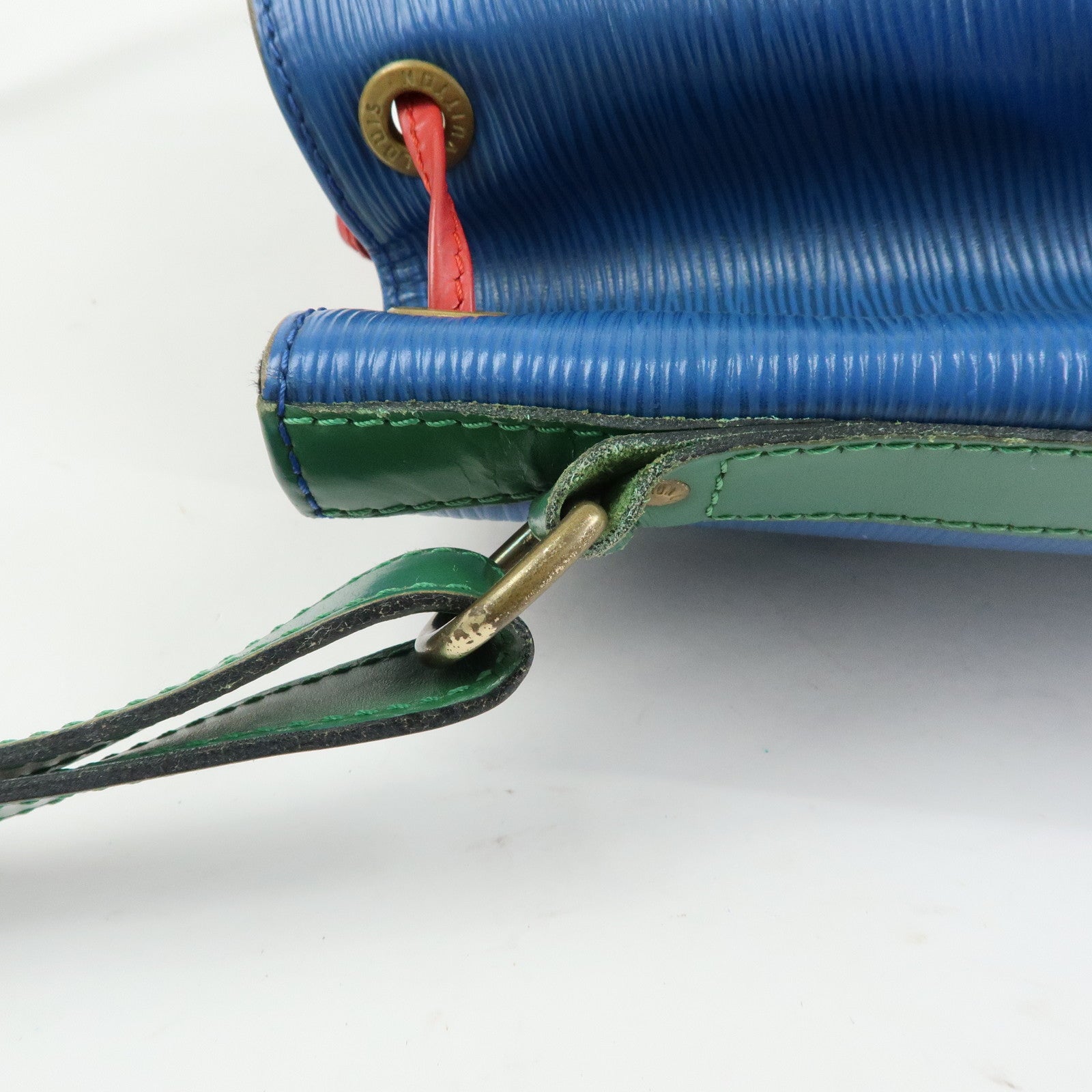 Louis Vuitton Epi Noe Tricolor Shoulder Bag Blue Green Red M44082