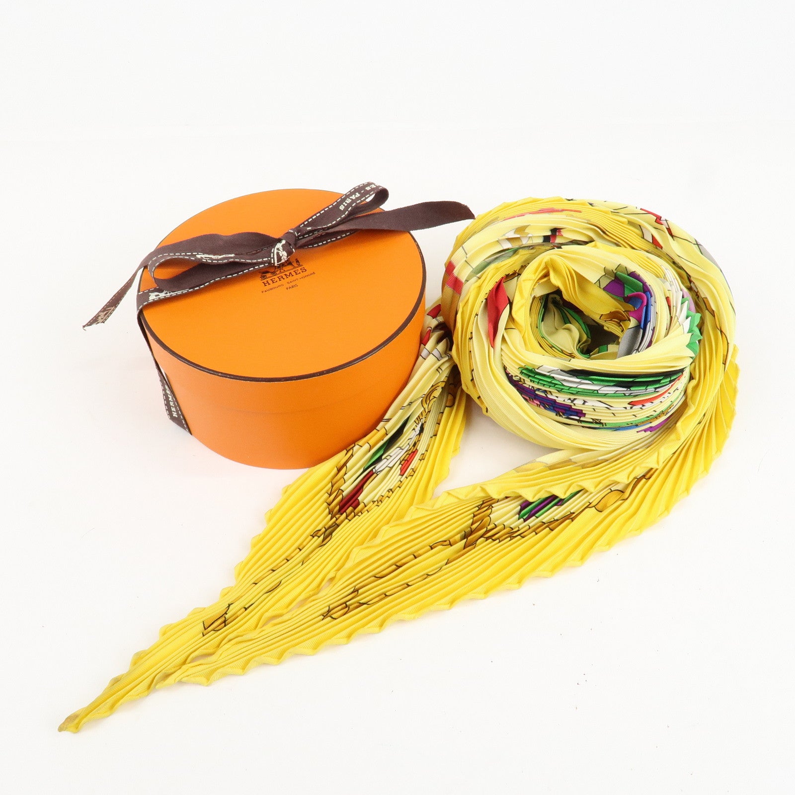 HERMES pleats Carre 90 Silk 100% Scarf Yellow Green Purple Red Used