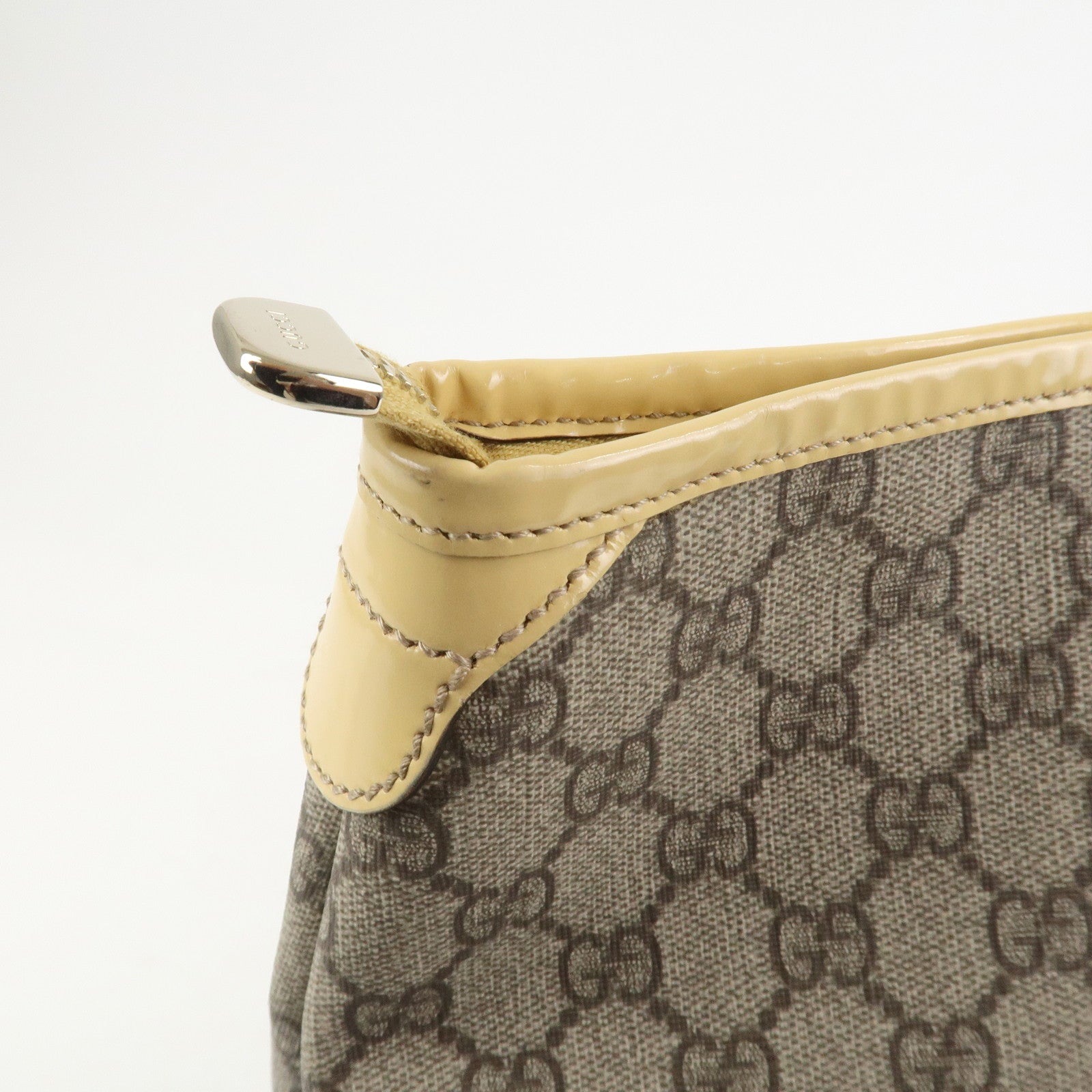 GUCCI GG Supreme Monogram Patent Leather Tote Bag Beige 201482