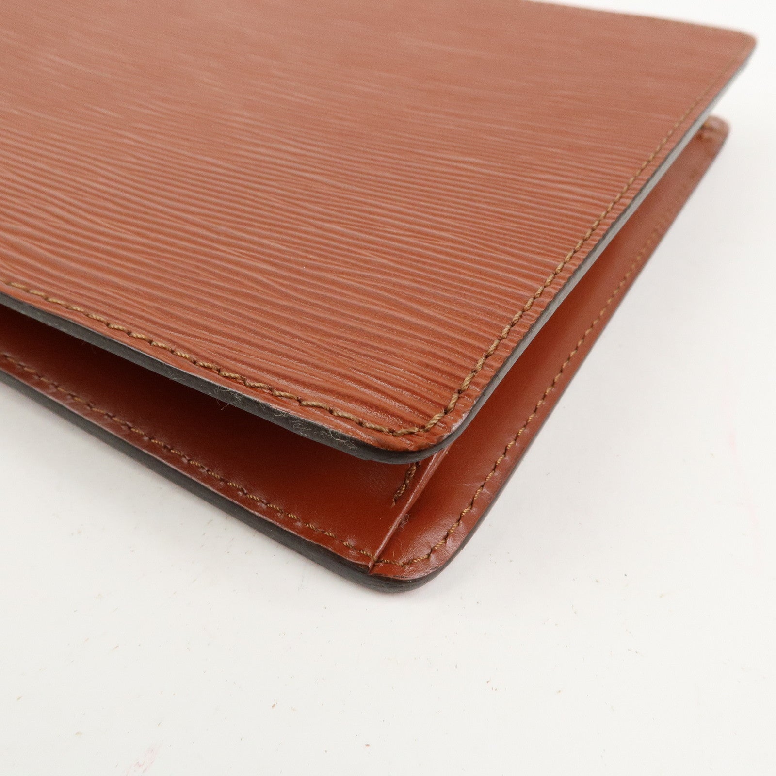 Louis Vuitton Epi Pochette Homme Clutch Bag Kenya Brown M52523