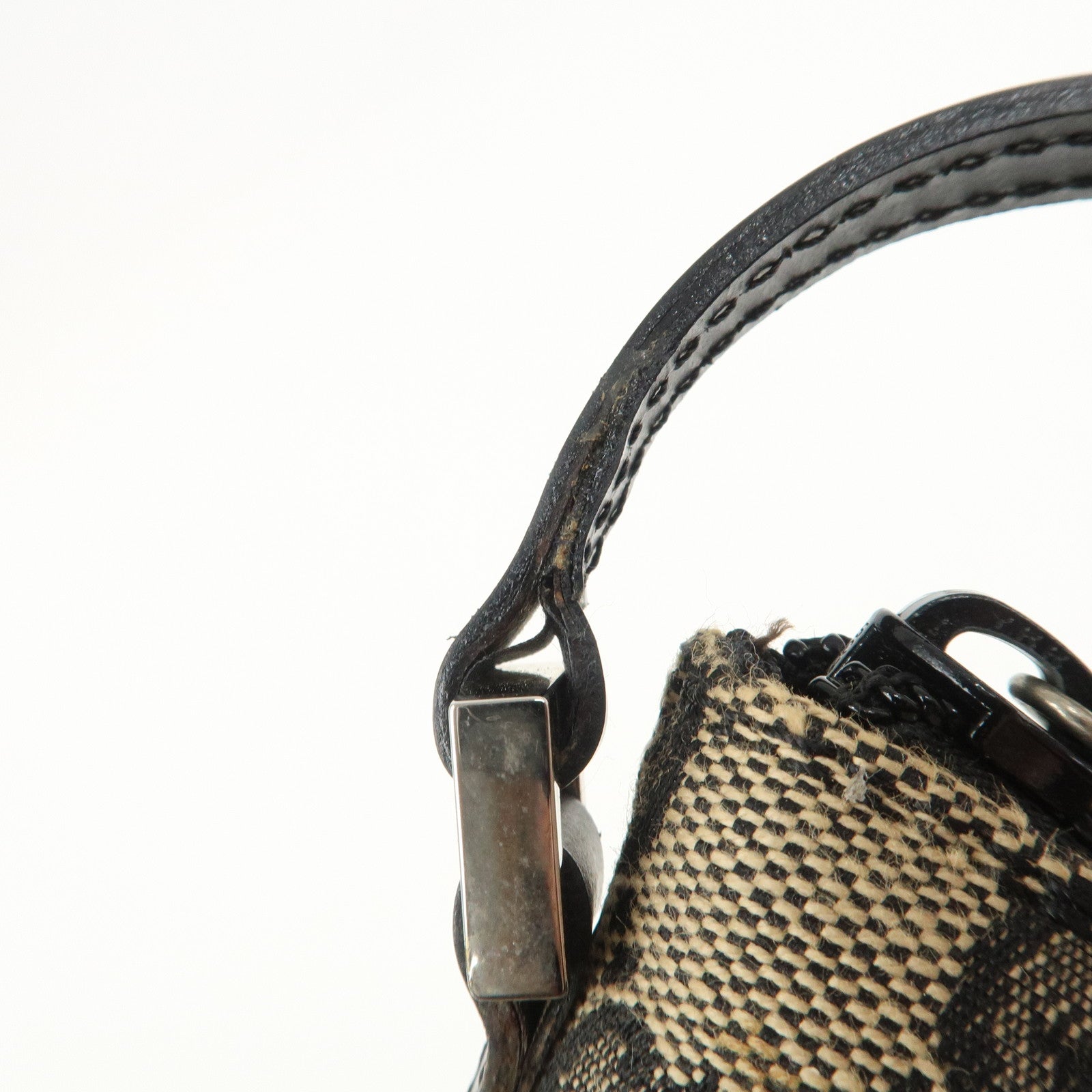 GUCCI Boat Bag GG Monogram Canvas Pouch Hand Bag Beige 039.1103