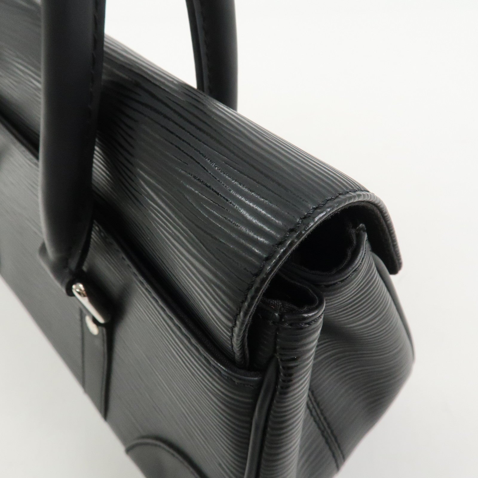 Louis Vuitton Epi Segur PM Hand Bag Noir Black M58822