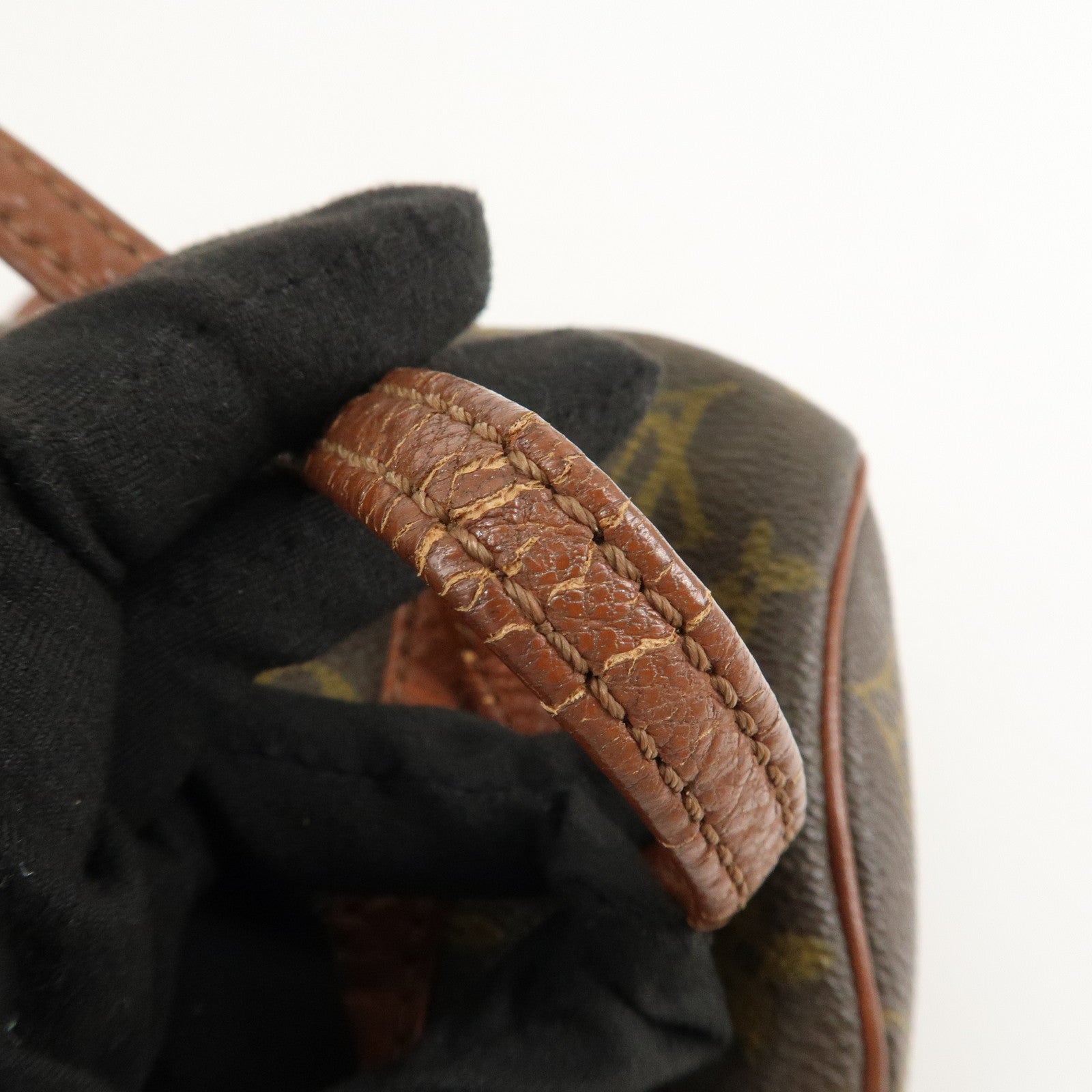 Louis Vuitton Monogram Papillon 26 Hand Bag Old Style Brown M51366