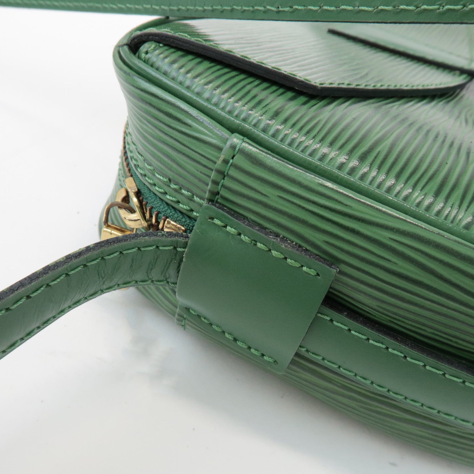 Louis Vuitton Epi Jeune Fille Shoulder Bag Borneo Green M52154