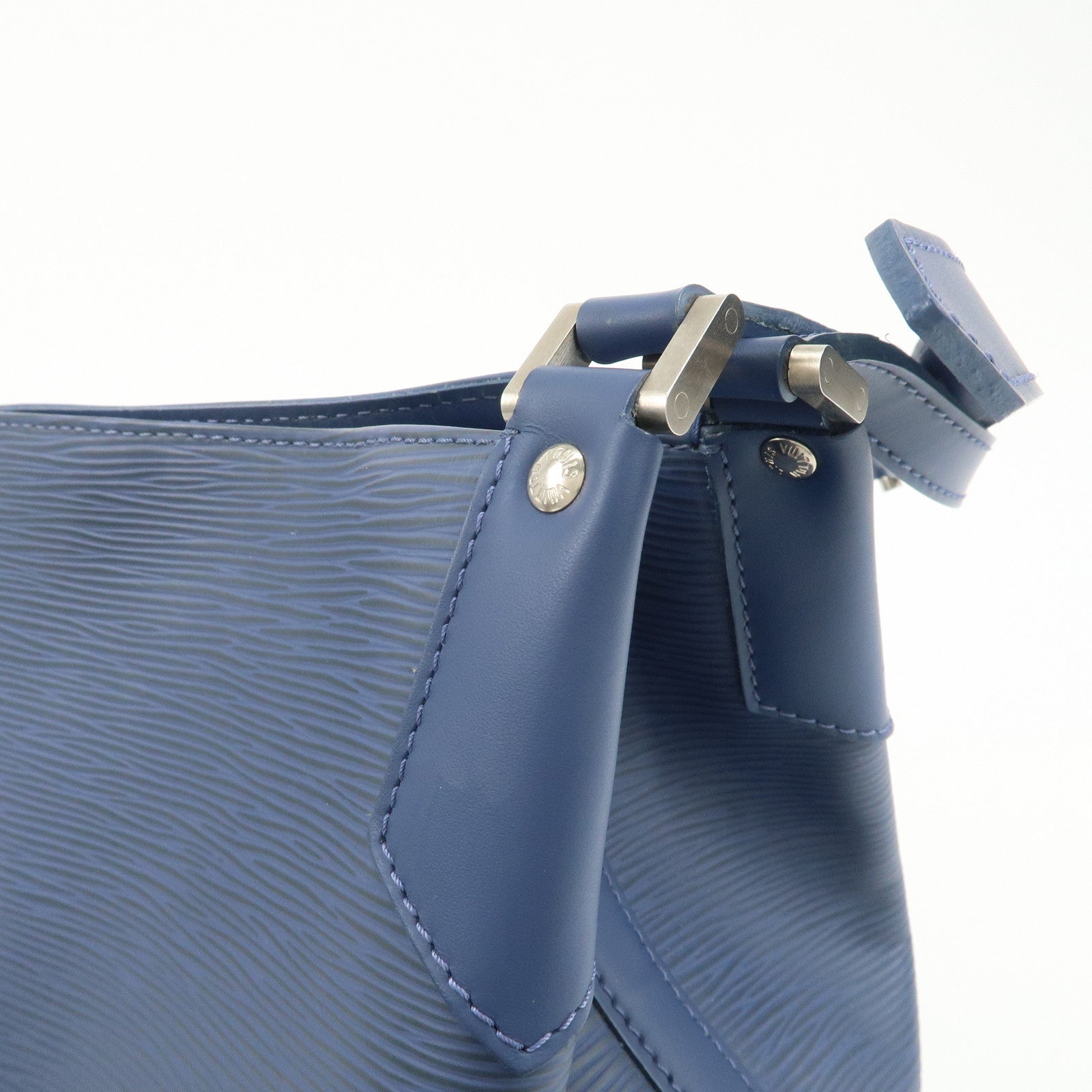 Louis Vuitton Epi Leather Mandala MM Shoulder Bag Myrtille M91011