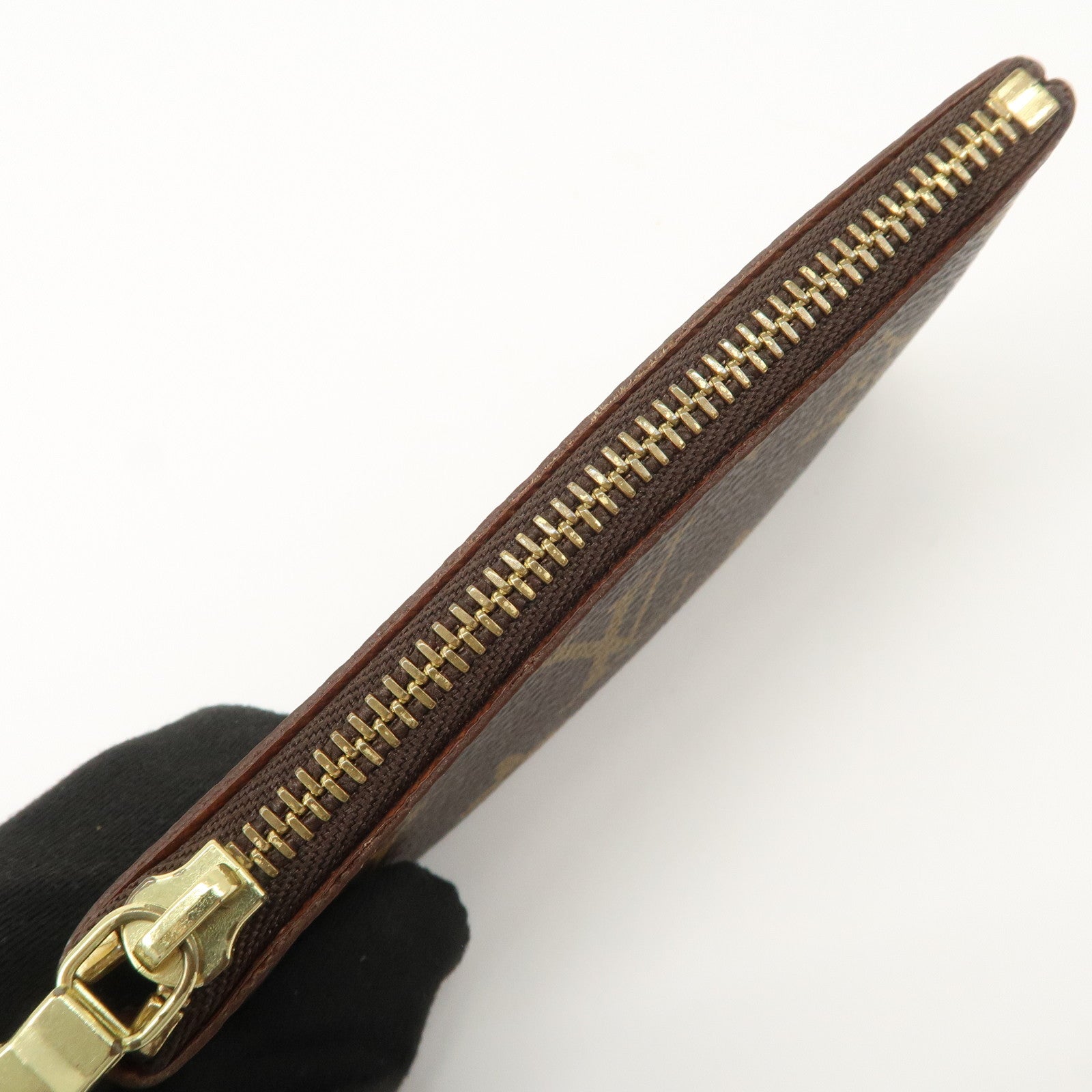 Louis Vuitton Monogram Pochette Cles Coin Case Key Case M62650