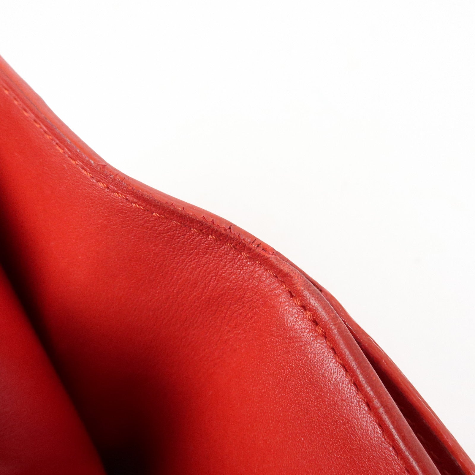 Louis Vuitton Vernis Leather Porte‑Monnaie Cartes Crédit Red M91169