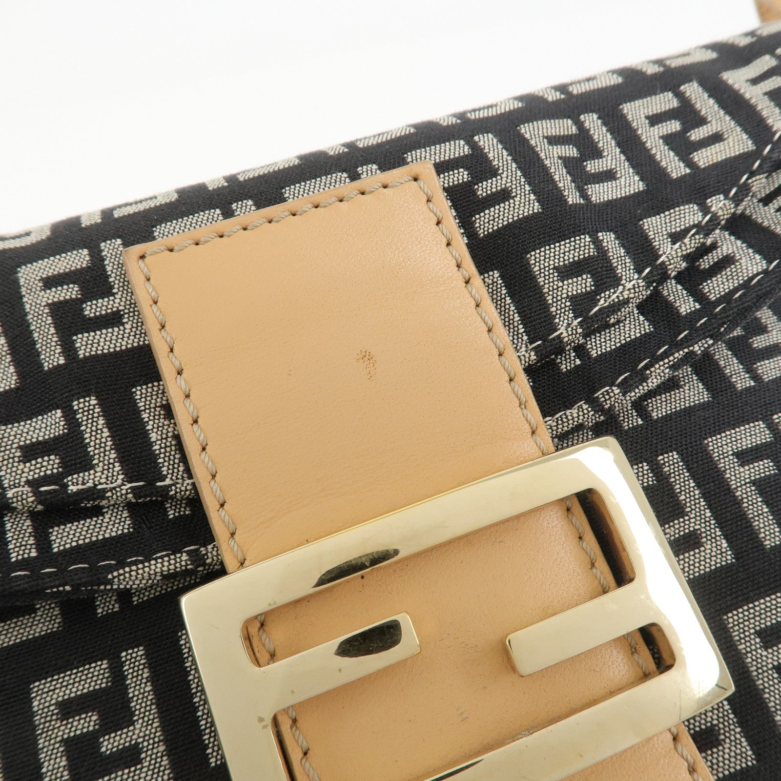 FENDI Zucchino Canvas Leather Shoulder Bag Black Natural 8BR009