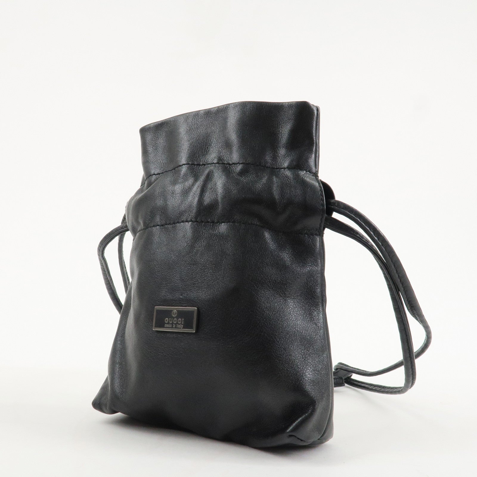 GUCCI Leather Shoulder Bag Black Silver Hardware 200110 Used