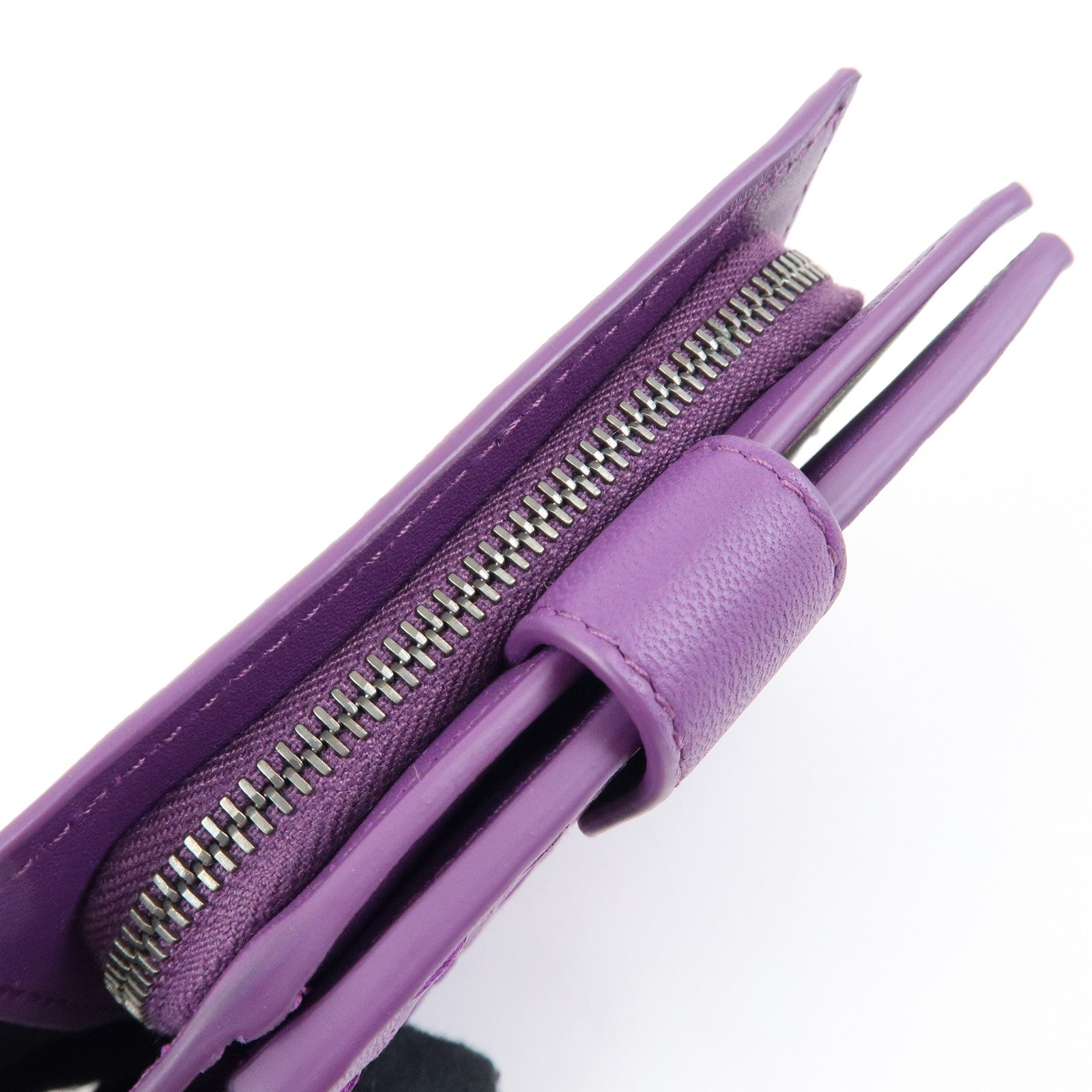 BOTTEGA VENETA Intrecciato Leather Bi-fold Comact Wallet Purple