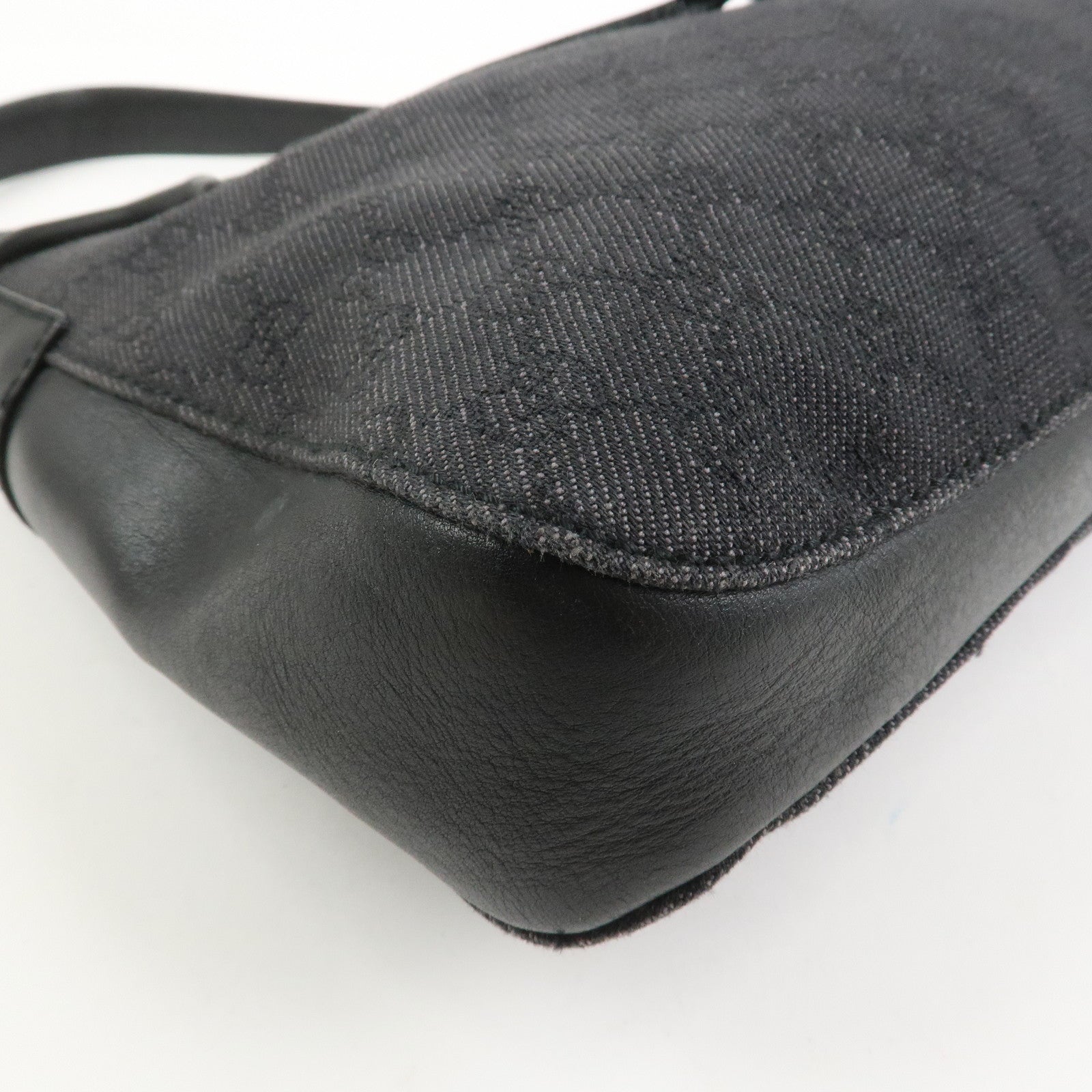 GUCCI Horsebit GG Canvas Leather Shoulder Bag Black 101975