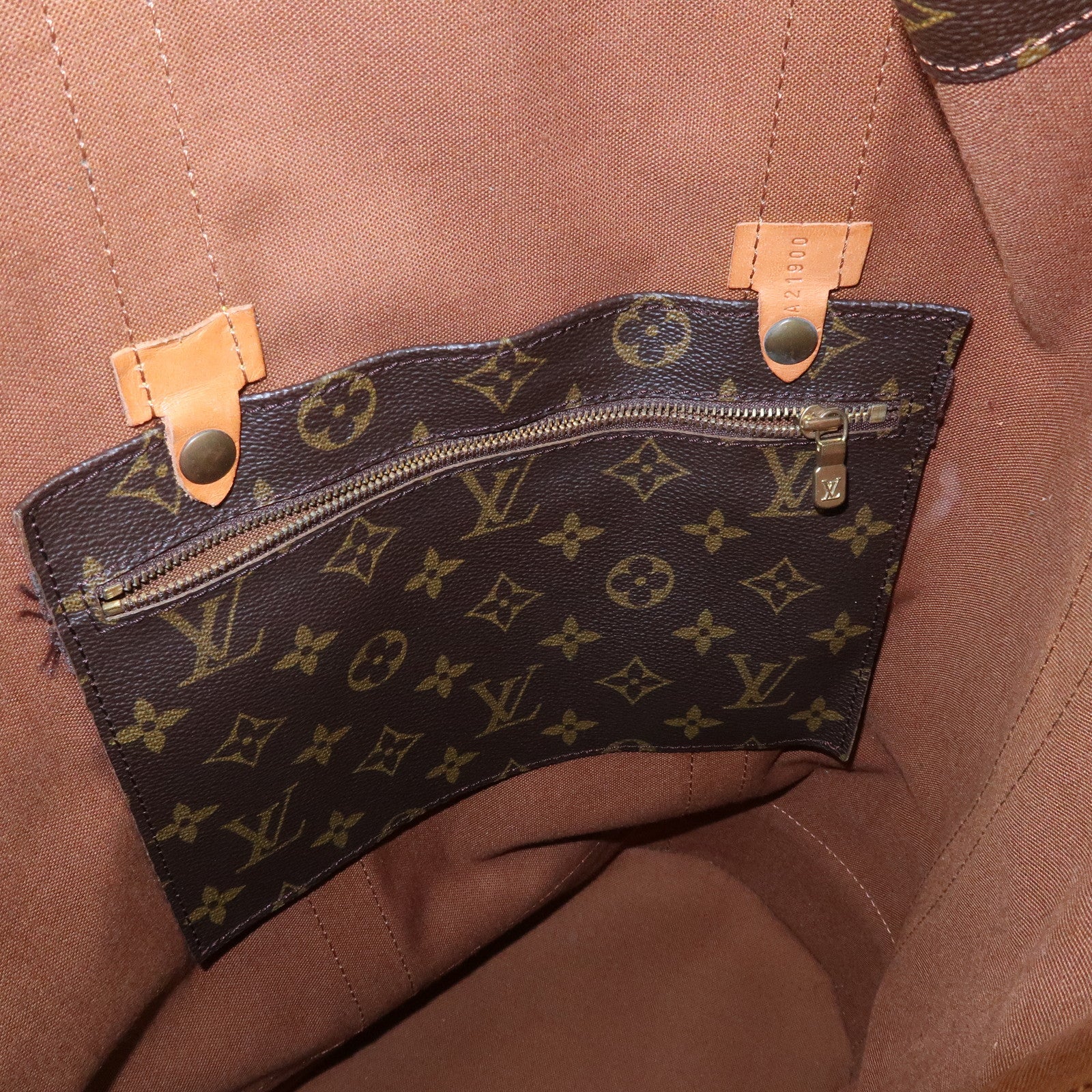 Louis Vuitton Monogram Randonnee GM Shoulder Bag Brown M42244