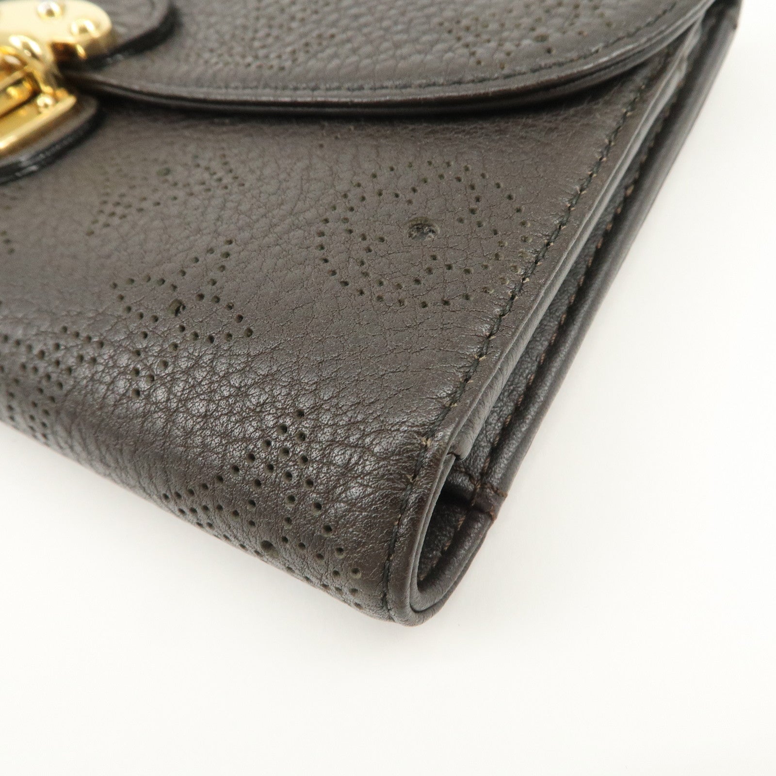 Louis Vuitton Monogram Mahina Leather Portefeuille Wallet M95968 Used