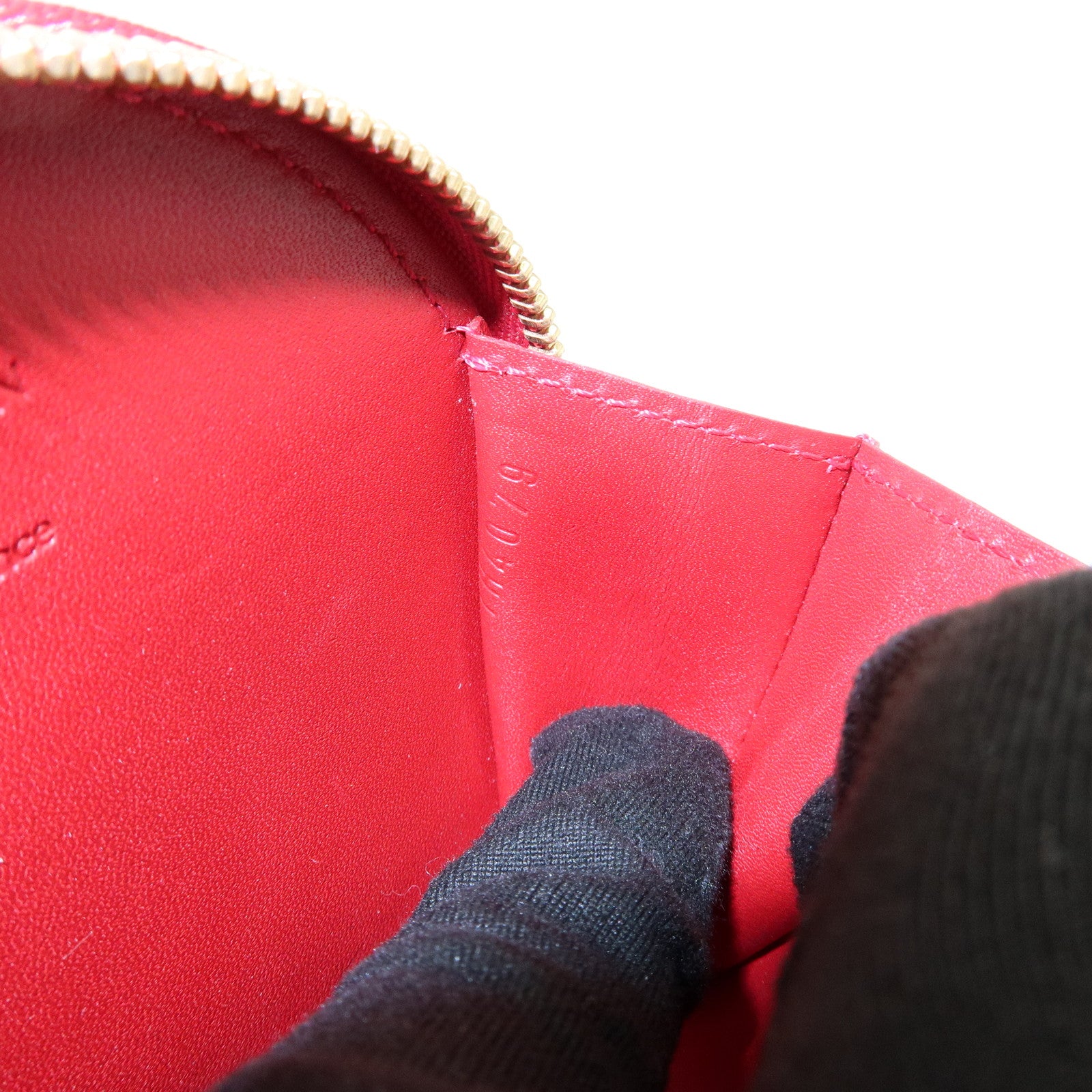 Louis Vuitton Monogram Vernis Leather Portemonnaie Lapin Coin Case