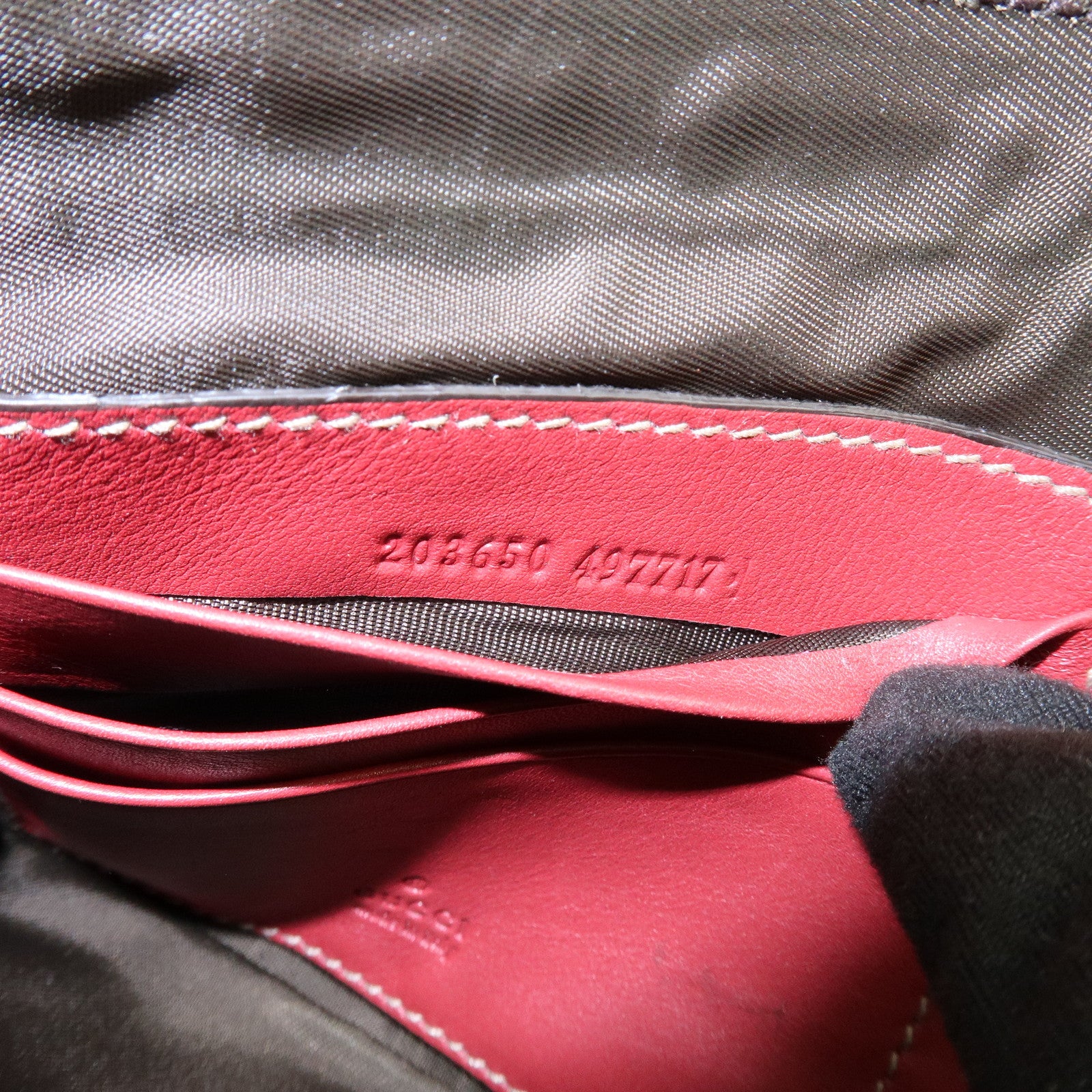 GUCCI Guccissima Leather Cosmetic Case Pouch Wrist Bag Red 203650