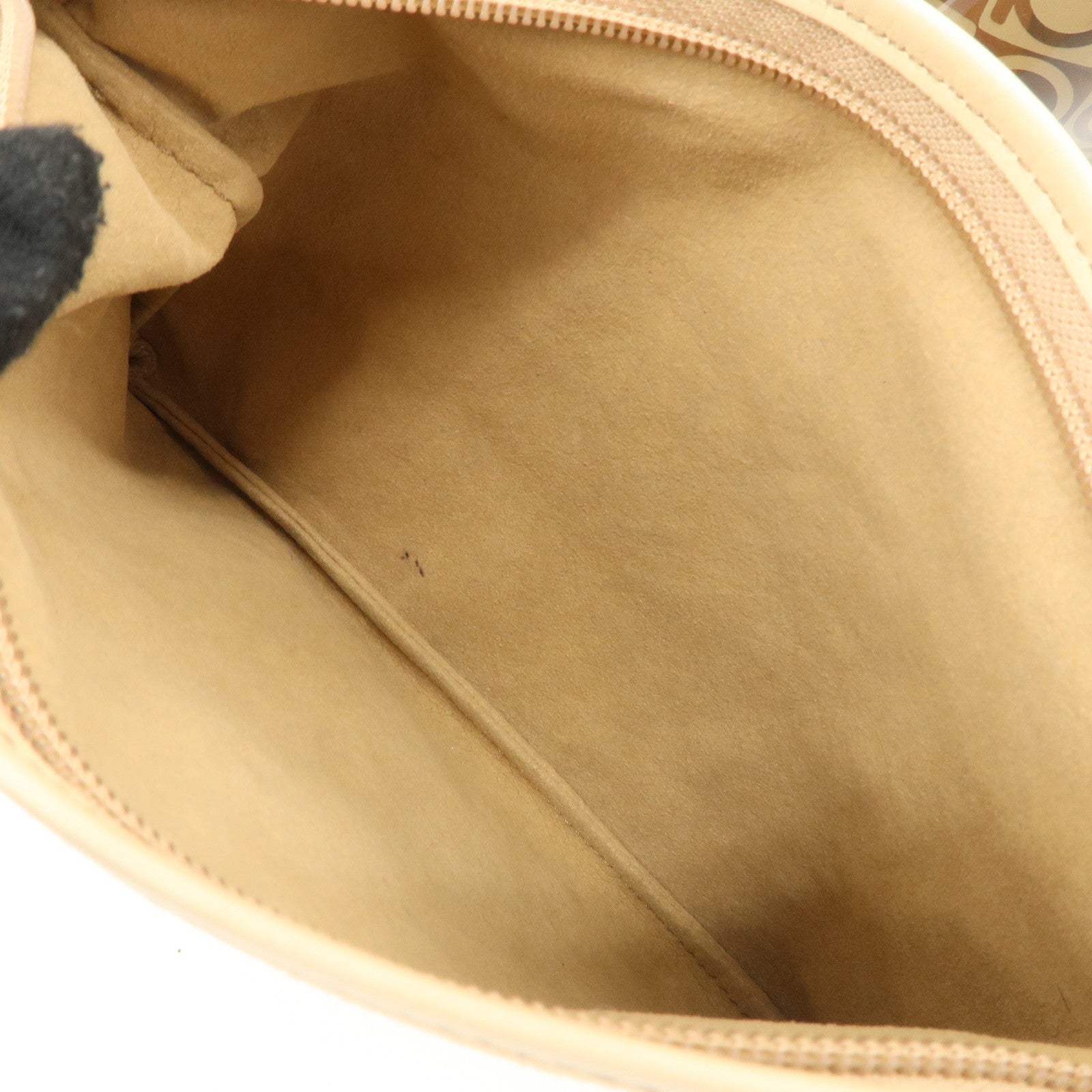 Ferragamo Gancini Vinyl Tote Bag Hand Bag Beige Khaki Silver HDW Used