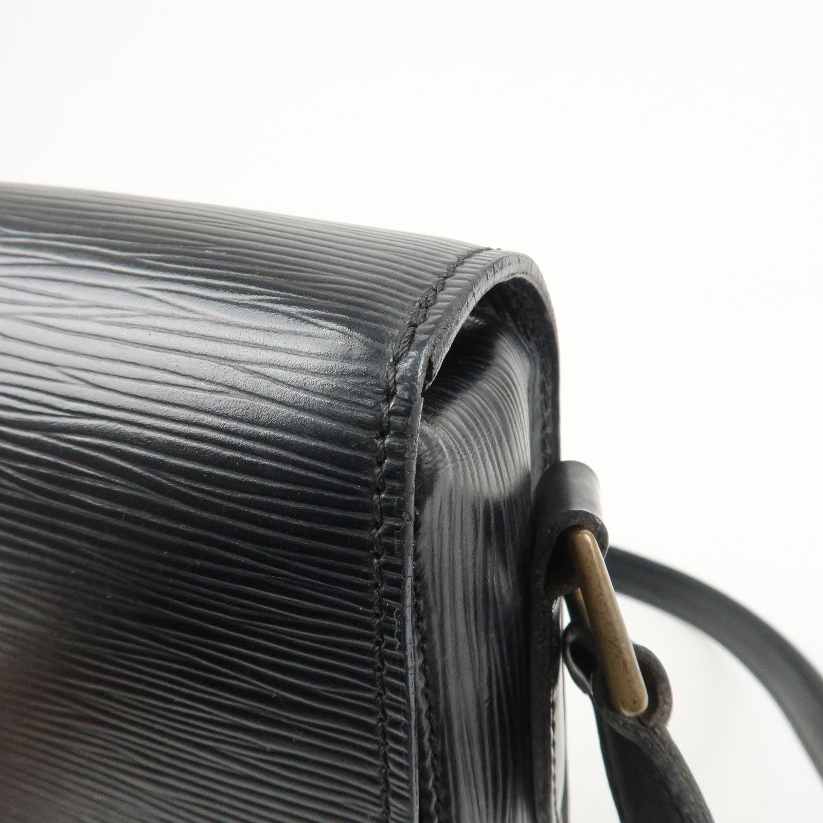 Louis Vuitton Epi Saint Cloud Shoulder Bag Black Noir M52192