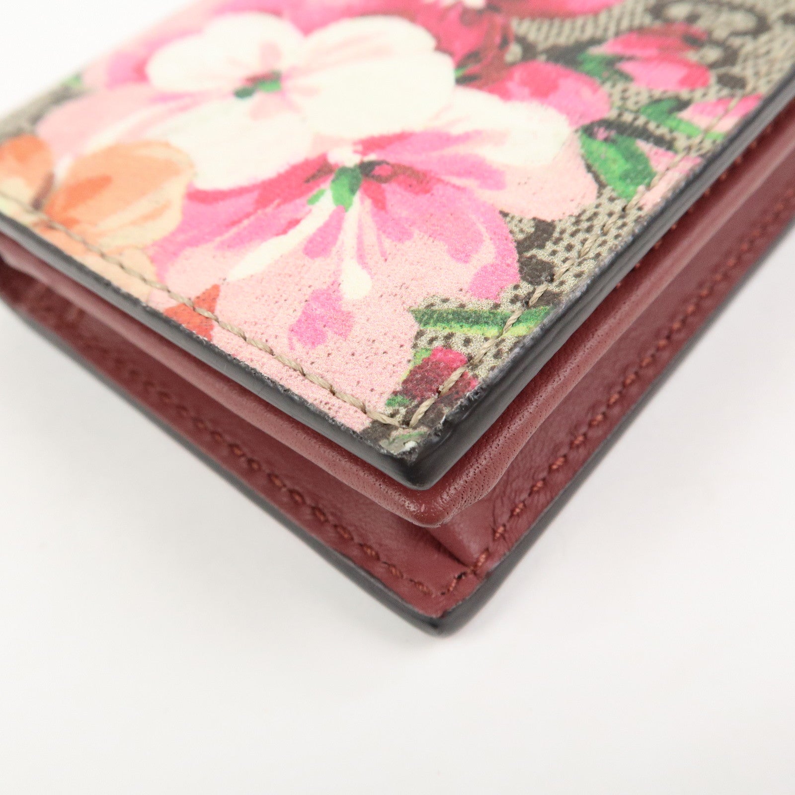 GUCCI GG Brooms GG Supreme Compact Wallet Beige Pink 453176