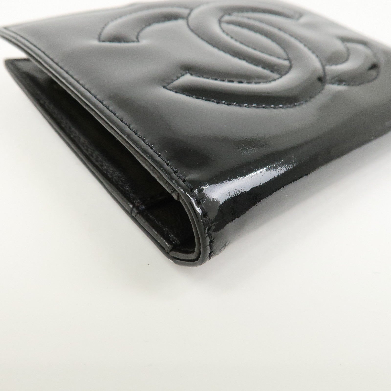 CHANEL COCO Mark Patent Leather Bi-fold Small Wallet Black A13497