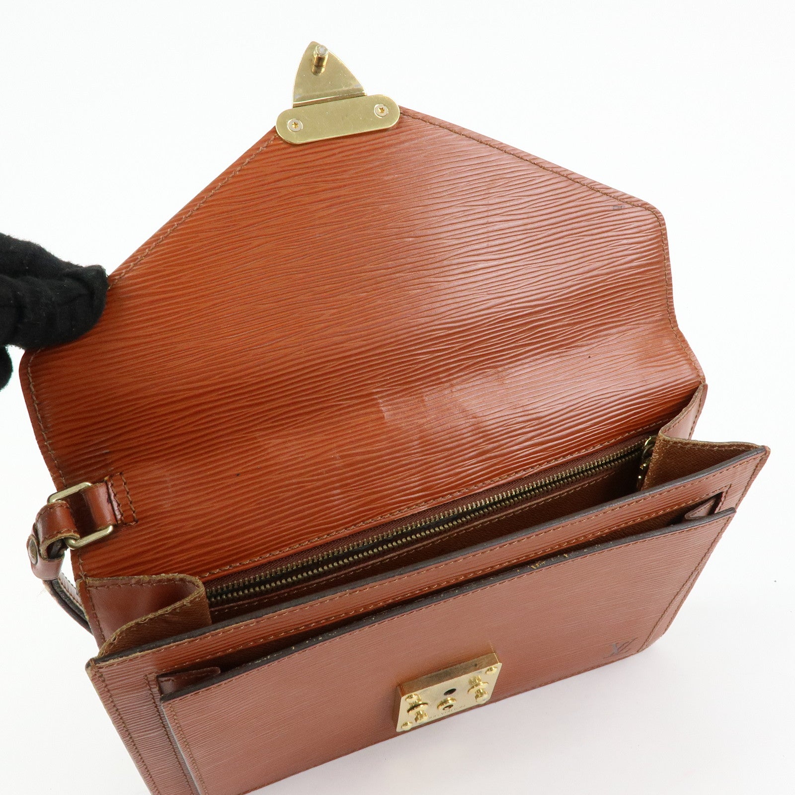 Louis Vuitton Epi Sellier Dragonne Clutch Bag Kenya Brown M52613