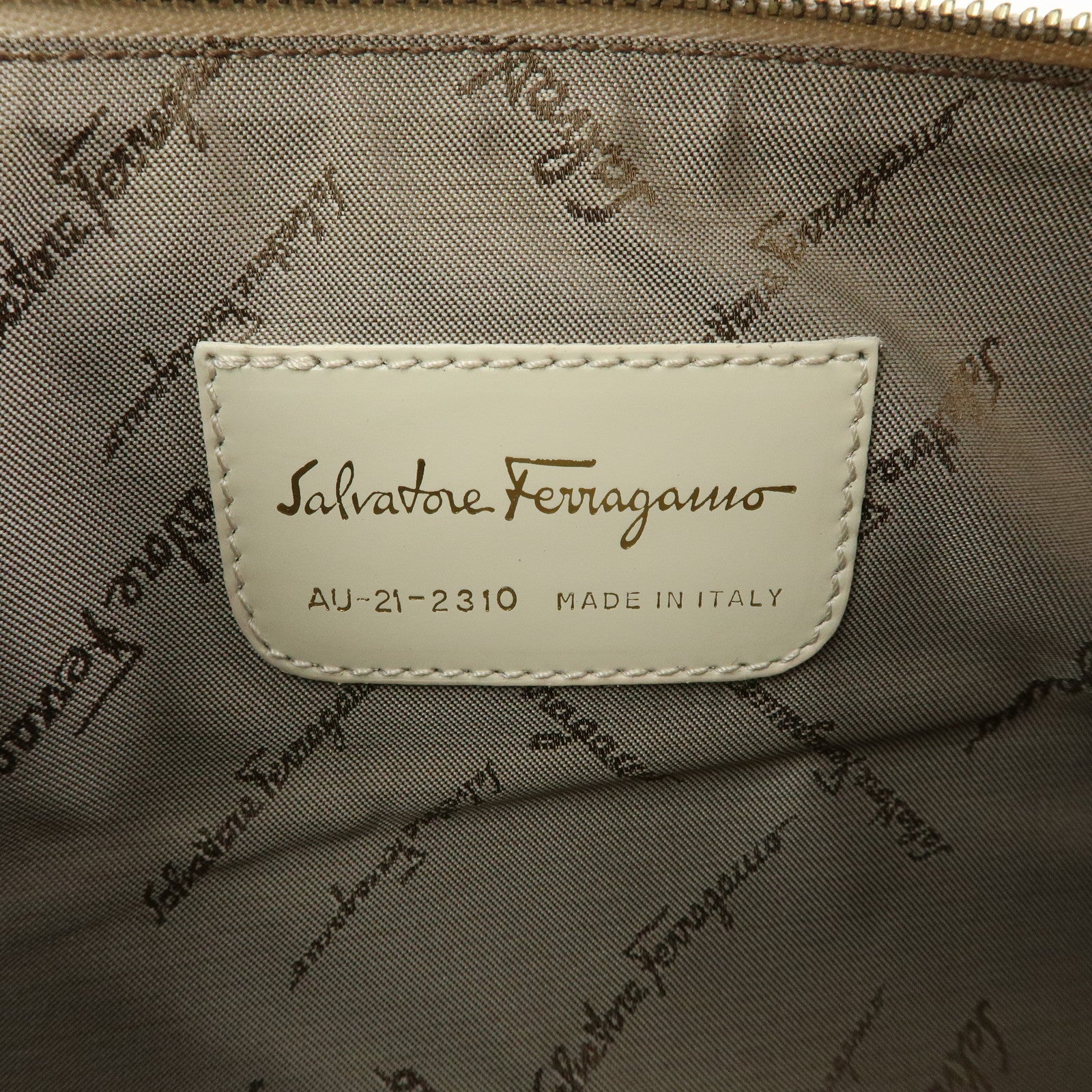 Ferragamo Gancini Leather Shoulder Bag Hand Bag Beige Ivory
