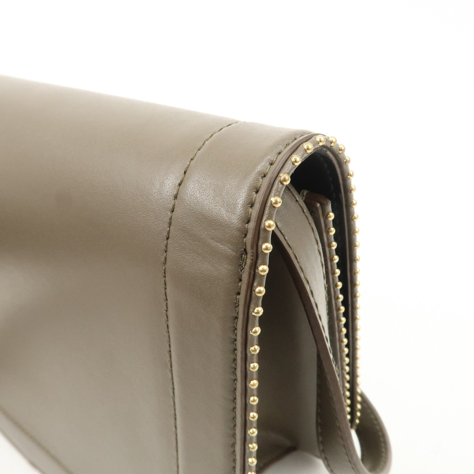 Ferragamo Vara Leather Ribbon Studs Shoulder Bag Greige Used