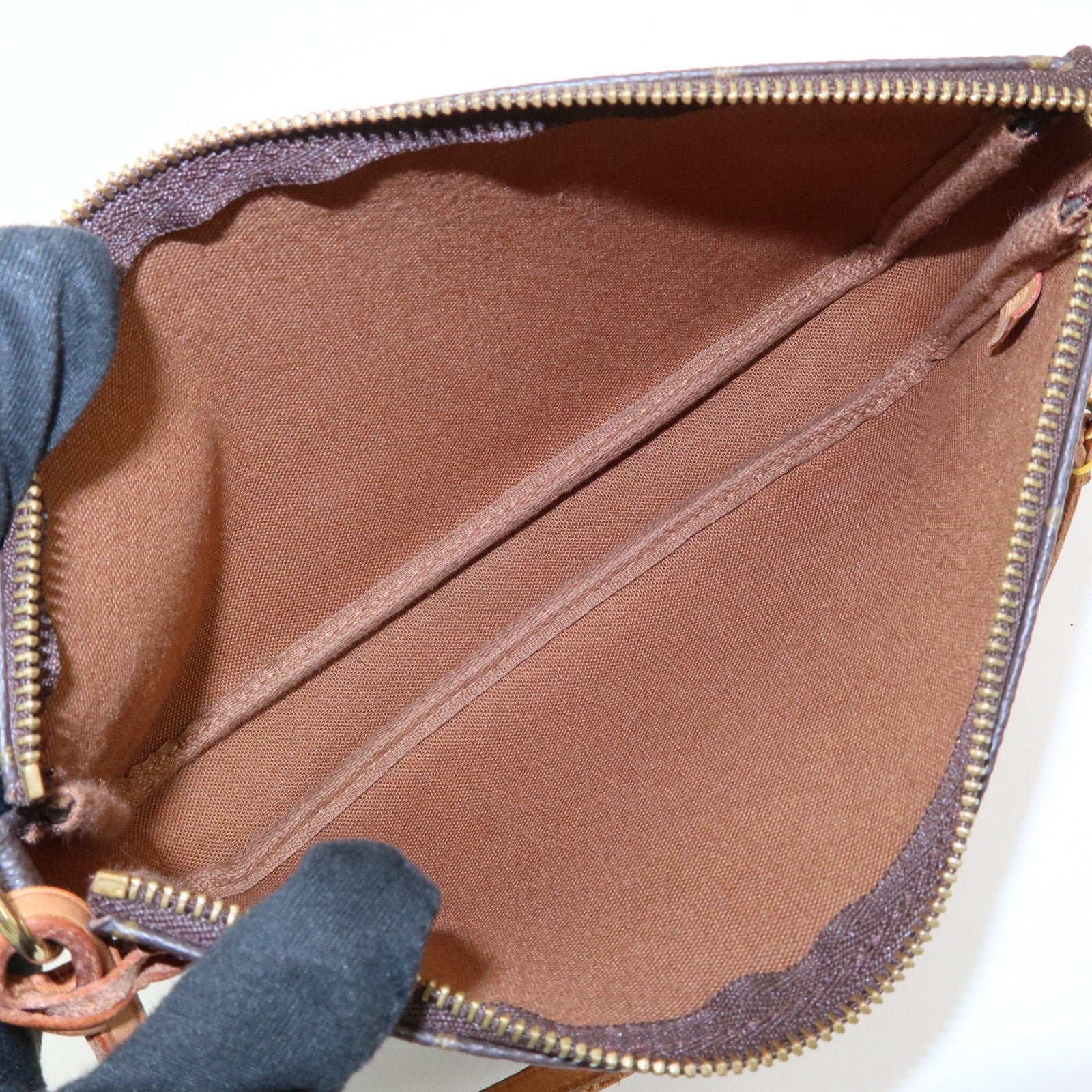 Louis Vuitton Monogram Pochette Accessoires Pouch Hand Bag M51980
