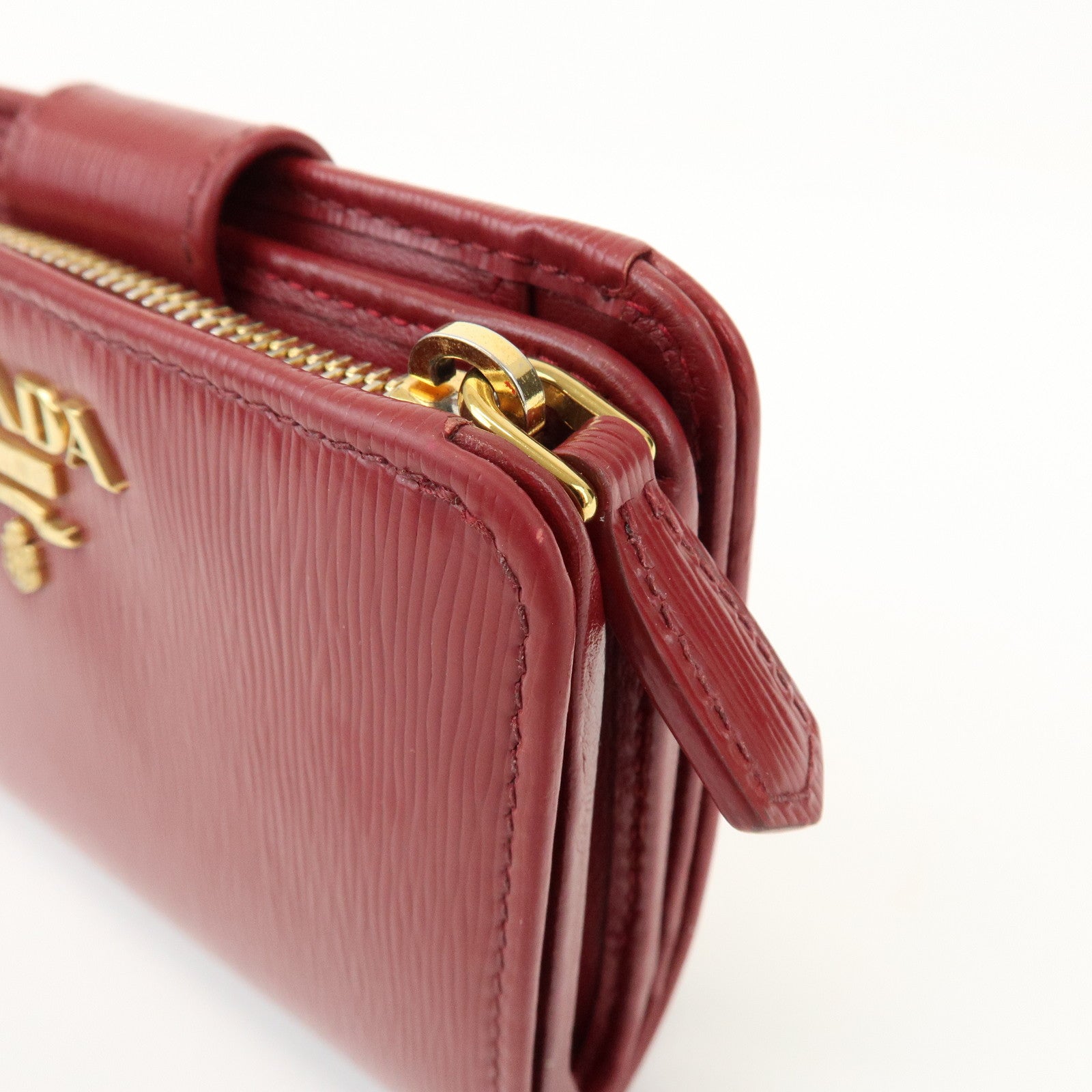 PRADA Vitello Move Leather Compact Bi-fold Wallet Red 1ML018