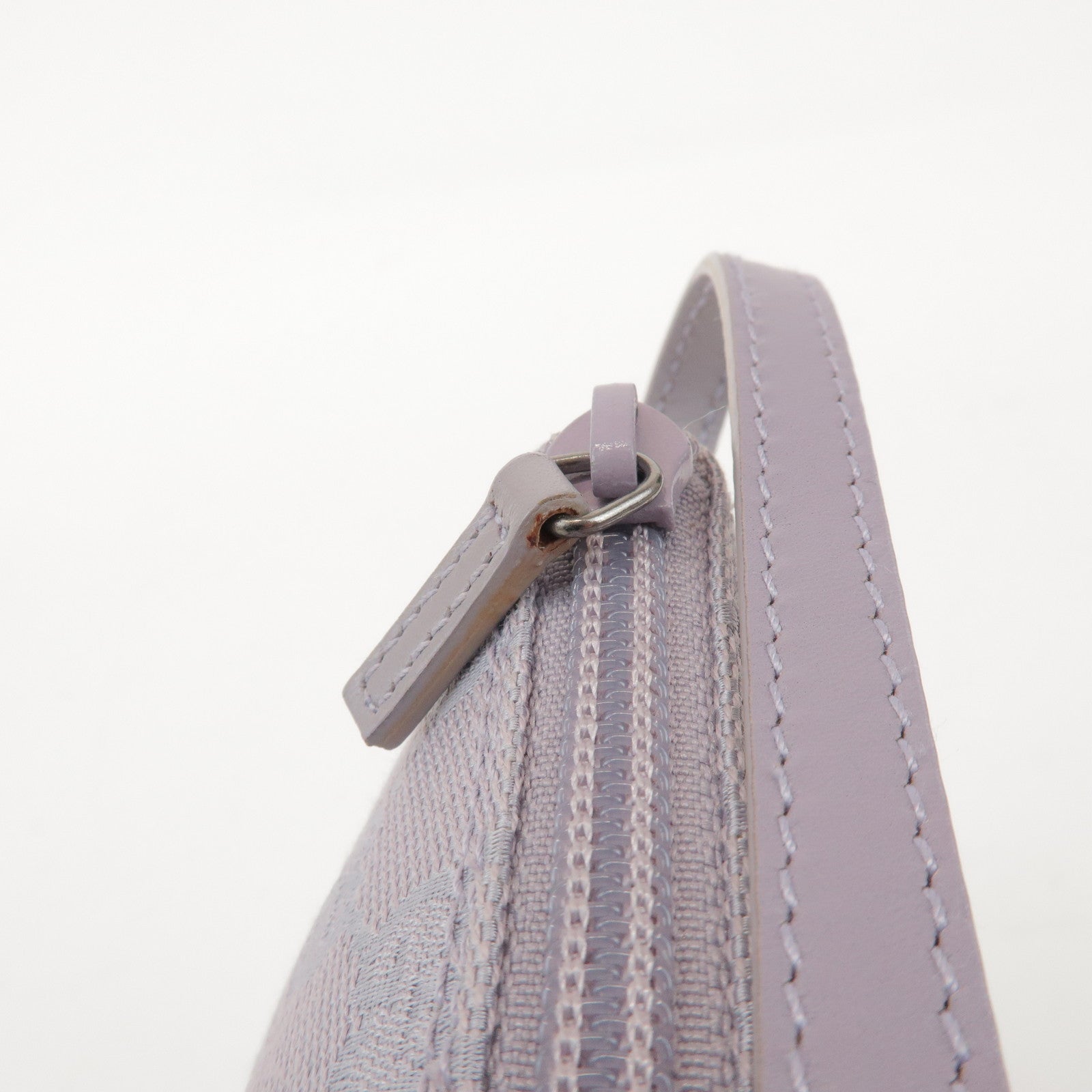 GUCCI Boat Bag GG Canvas Leather Hand Bag Pouch Light Purple 07198