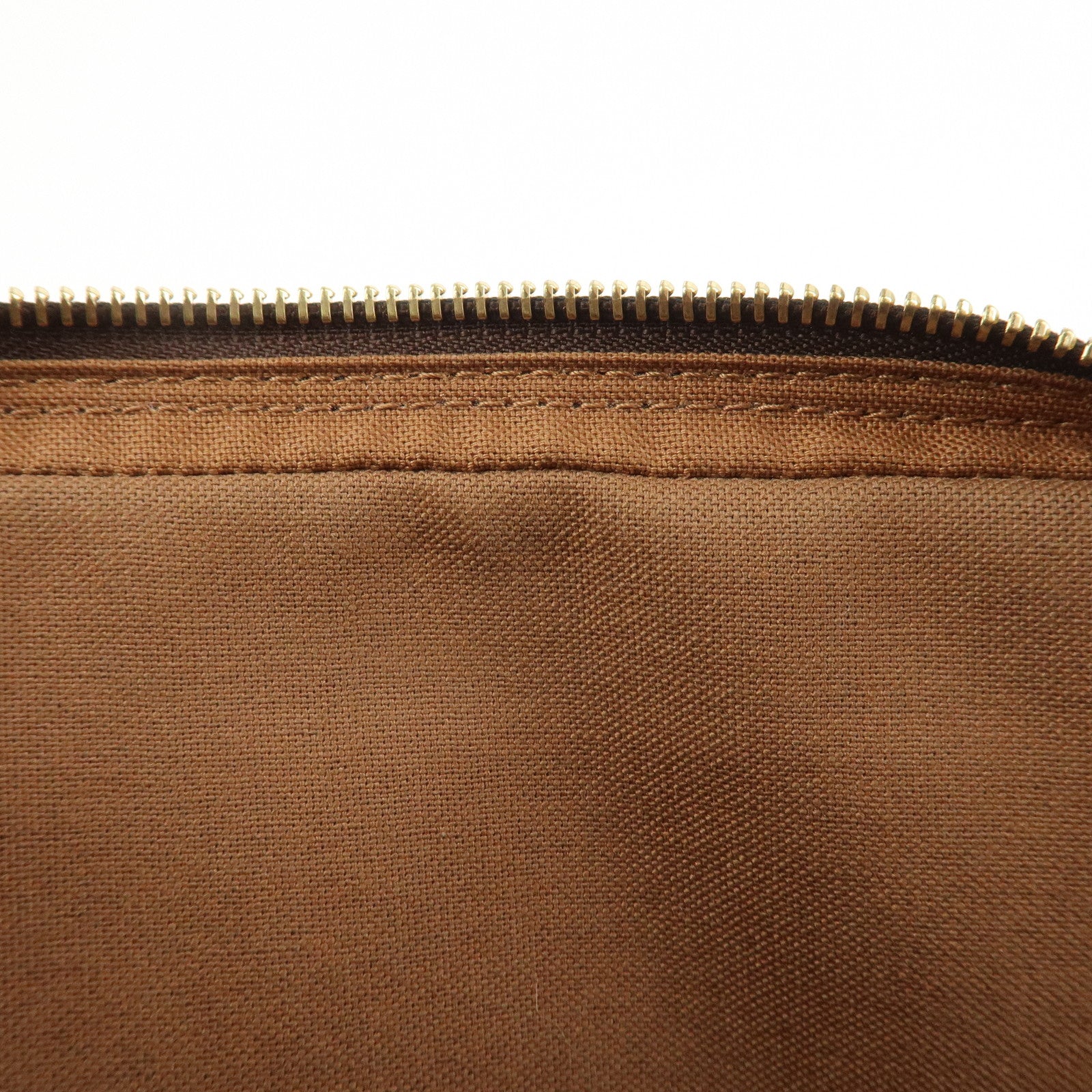 Louis Vuitton Monogram Trotteur Beaubourg Shoulder Bag Brown M97037