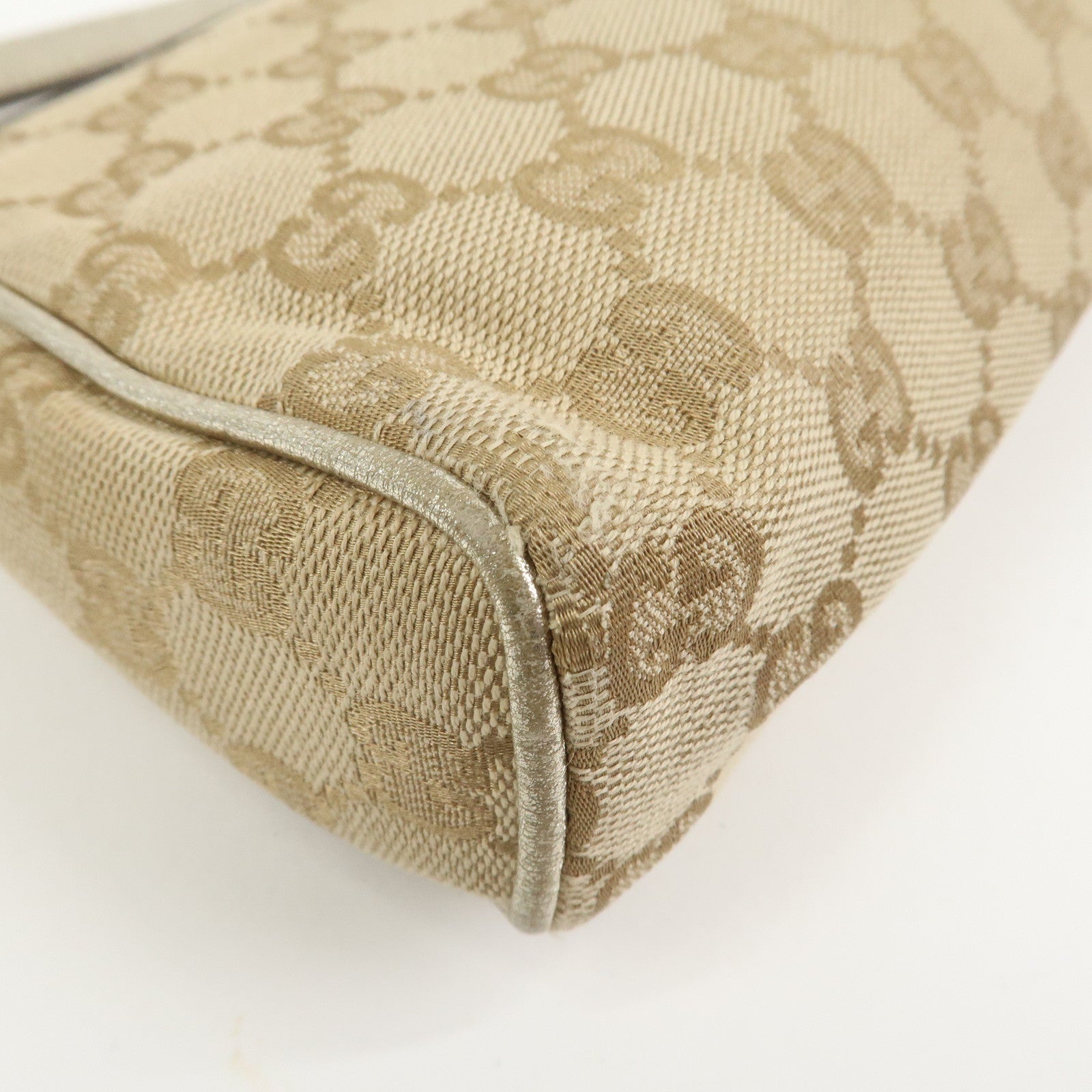 GUCCI Abbey GG Canvas Leather Pouch Hand Bag Beige Gold 145750