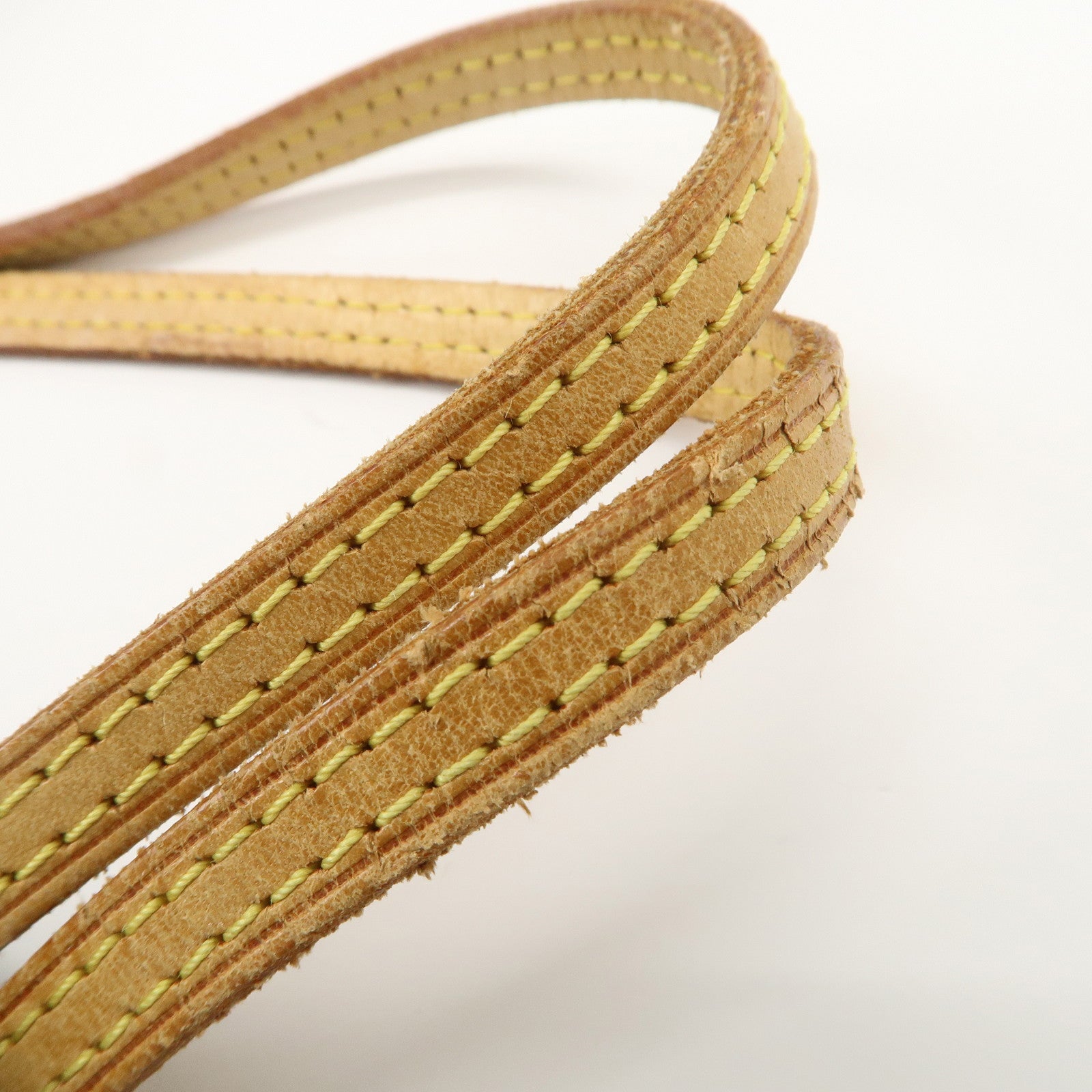 Louis Vuitton Monogram Neverfull MM Tote Bag Brown M40156