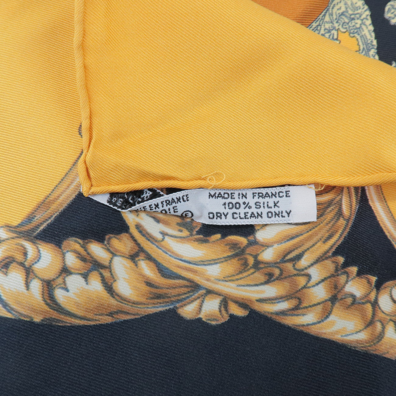 HERMES Carre 90 Silk 100% Scarf Carrosses d'Or Gold Black
