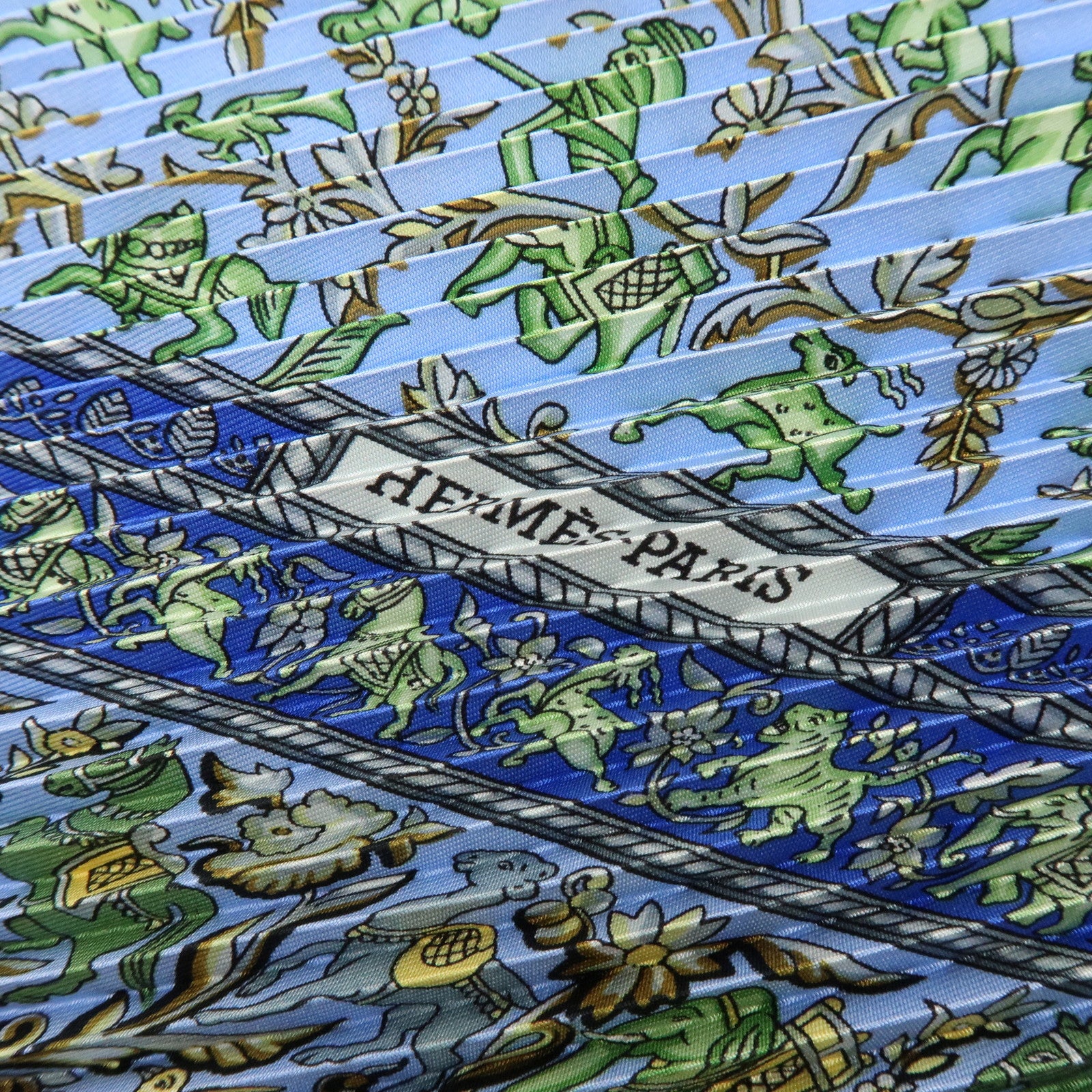 HERMES Pleats Carre Silk 100% Scarf CHASSE EN INDE Blue