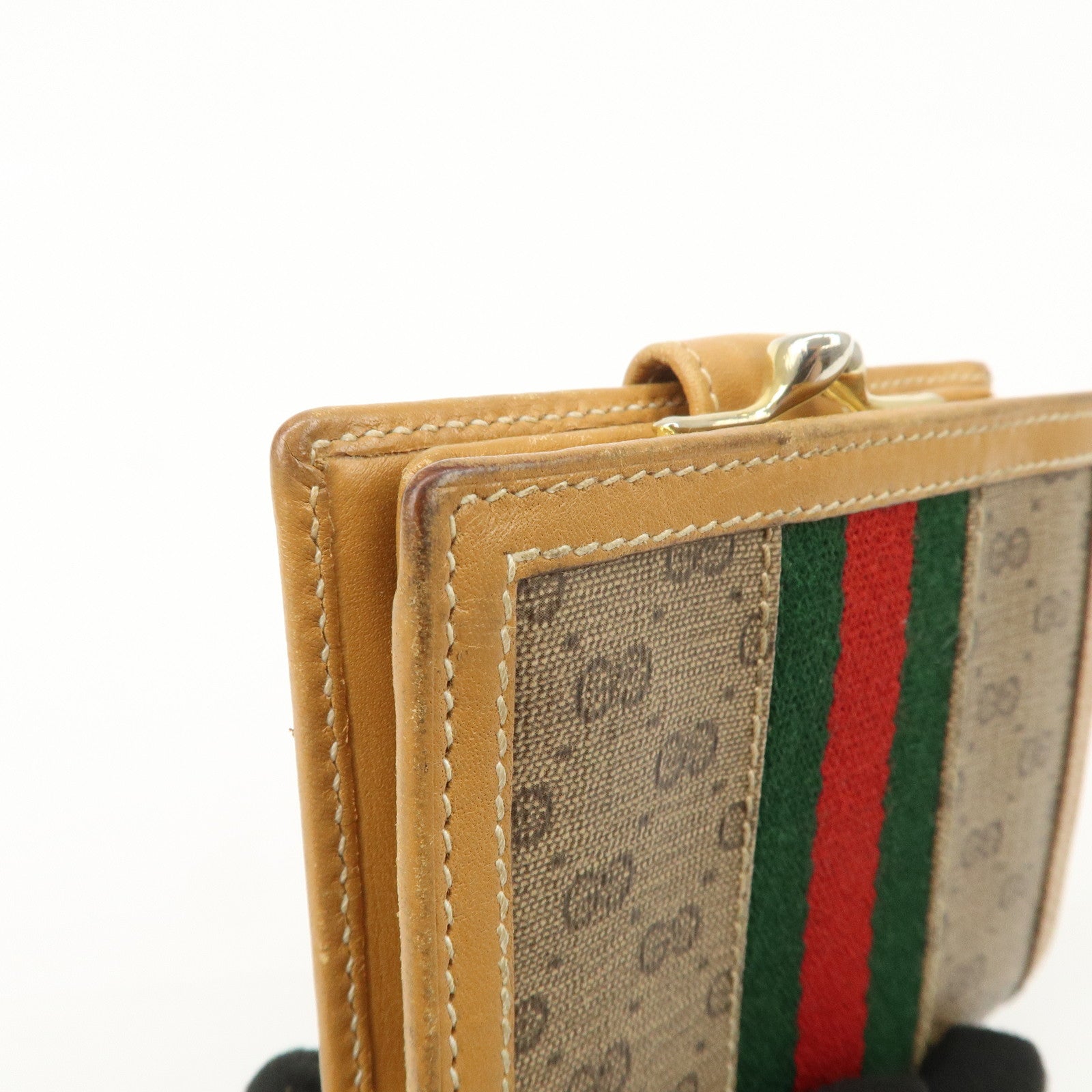 GUCCI Interlocking G GG Crystal Leather Bi-fold Wallet 035 904 0902