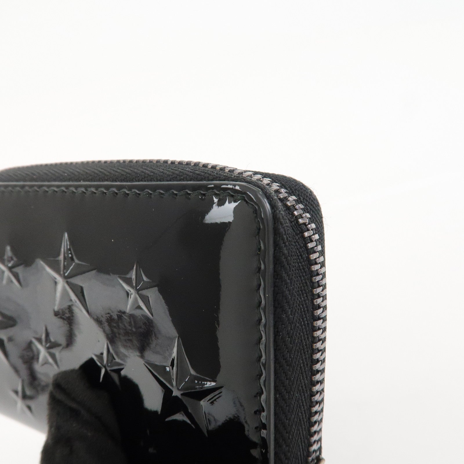 JIMMY CHOO Patent Leather Star Studs Coin Case Card Case Black