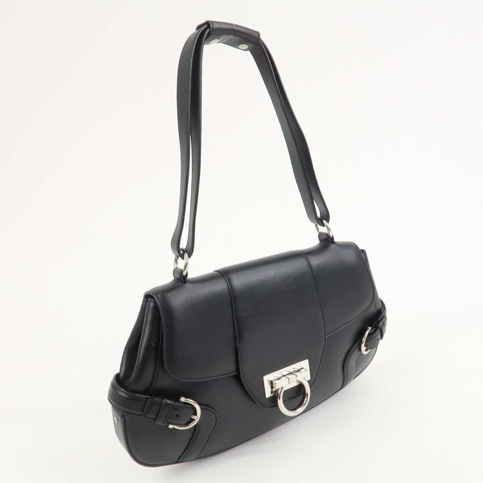 Ferragamo Gancini Leather Shoulder Bag Hand Bag Black AQ-21 4935