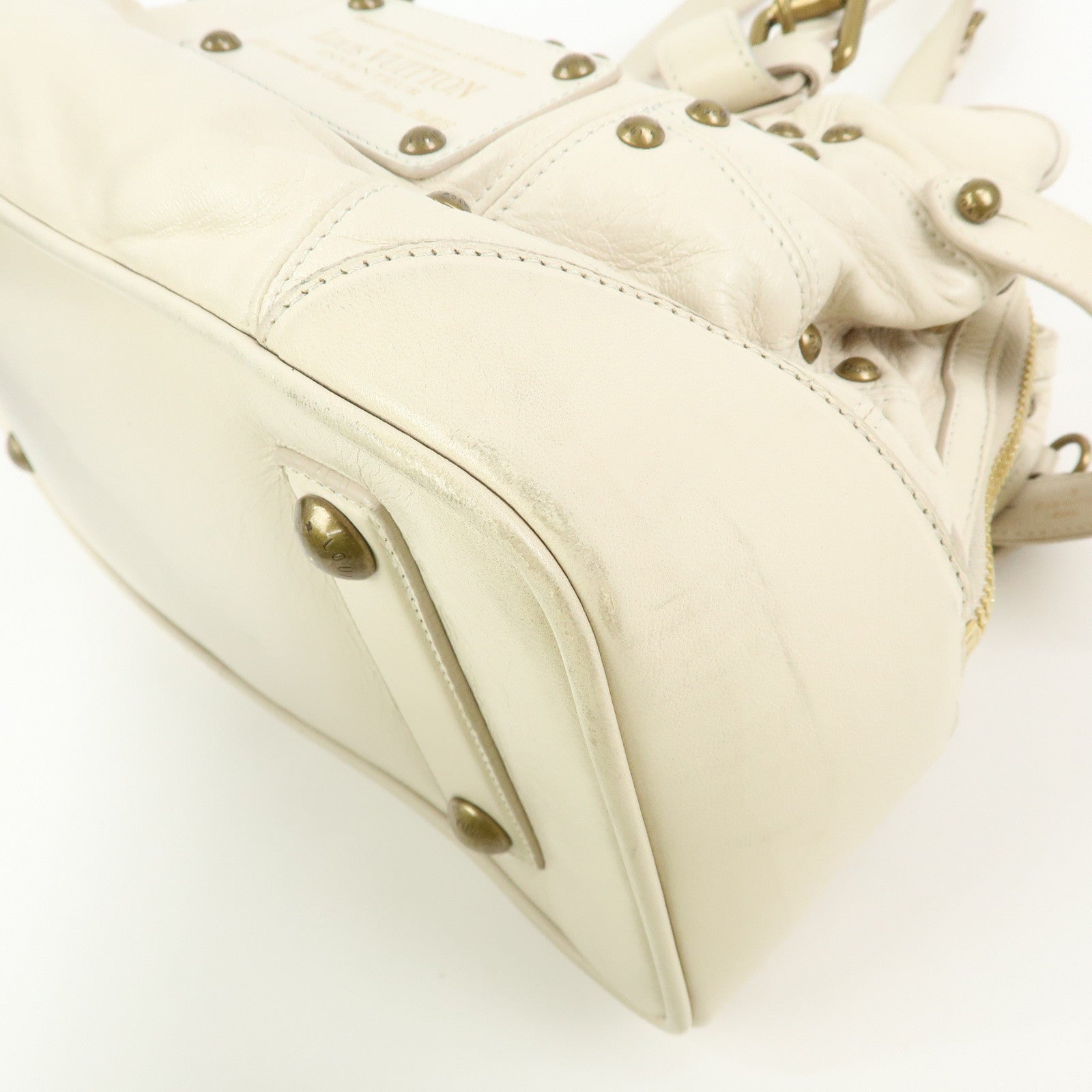 Louis Vuitton Cruise Line Rivet Bag Leather Hand Bag Ecru M95345