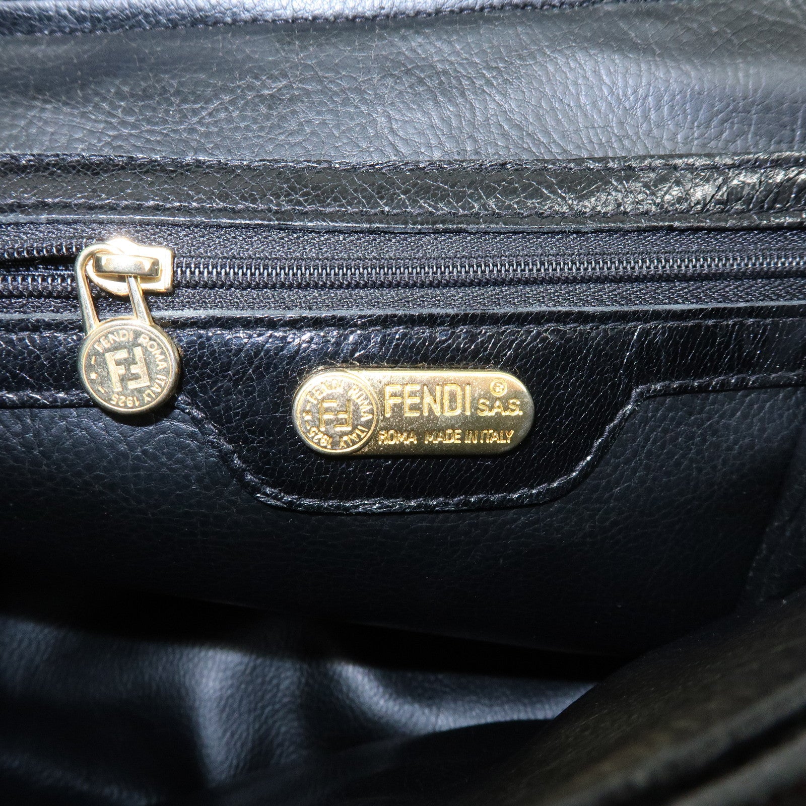 FENDI Leather 2Way Bag Hand Bag Shoulder Bag Black c-13742-2