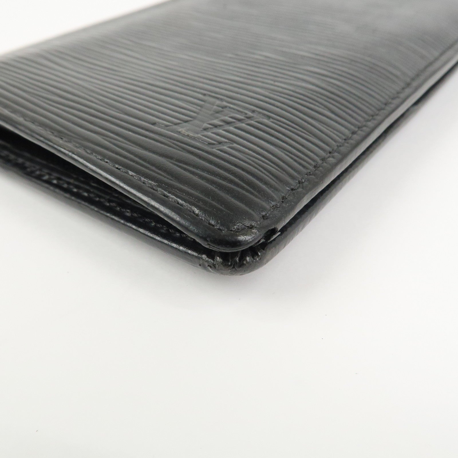 Louis Vuitton Epi Leather Portefeuille Brazza Wallet Noir M66542