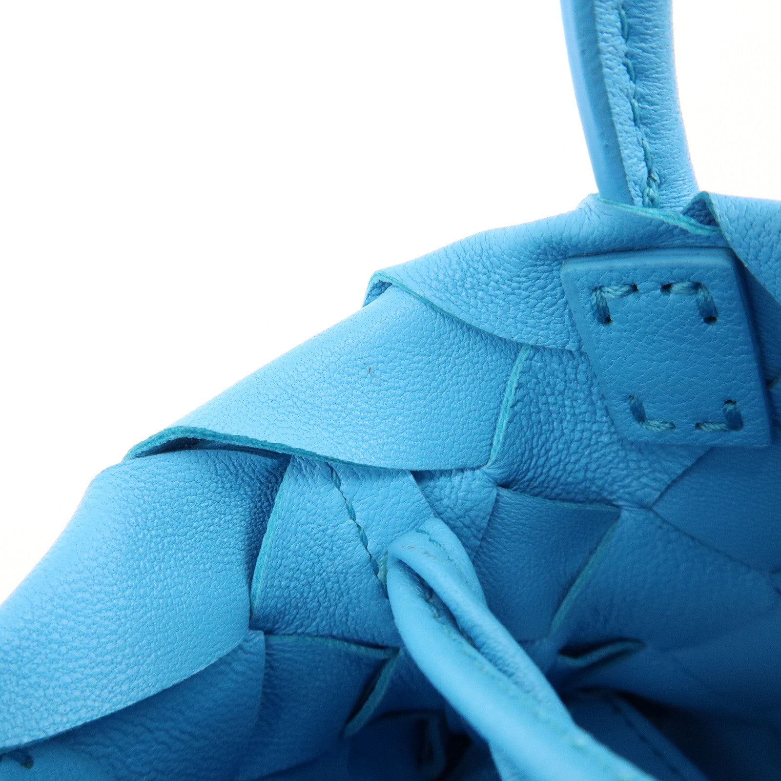 BOTTEGA VENETA Intrecciato Nappa Leather Bag Charm Light Blue