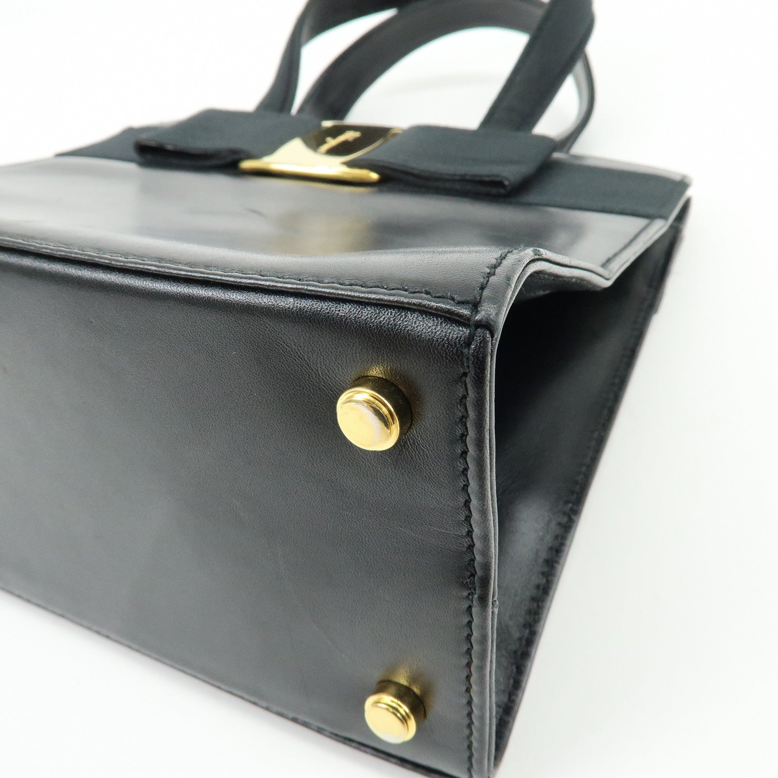 Ferragamo Vara Ribbon Leather Hand Bag Tote Bag Black