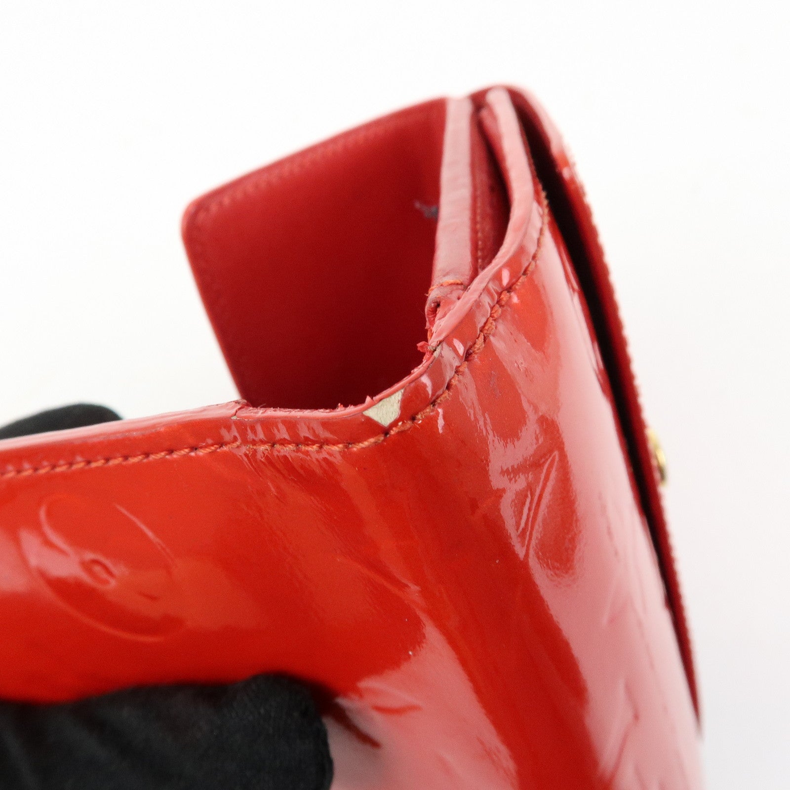 Louis Vuitton Vernis Leather Porte‑Monnaie Cartes Crédit Red M91169
