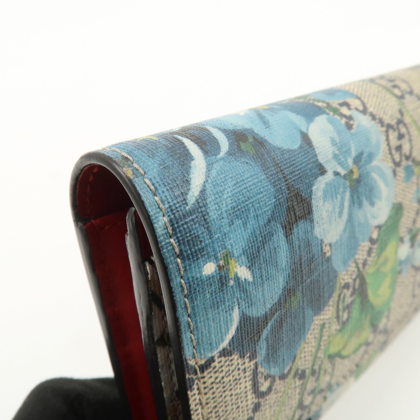 GUCCI GG Blooms GG Supreme Continental Wallet Beige Blue 404070