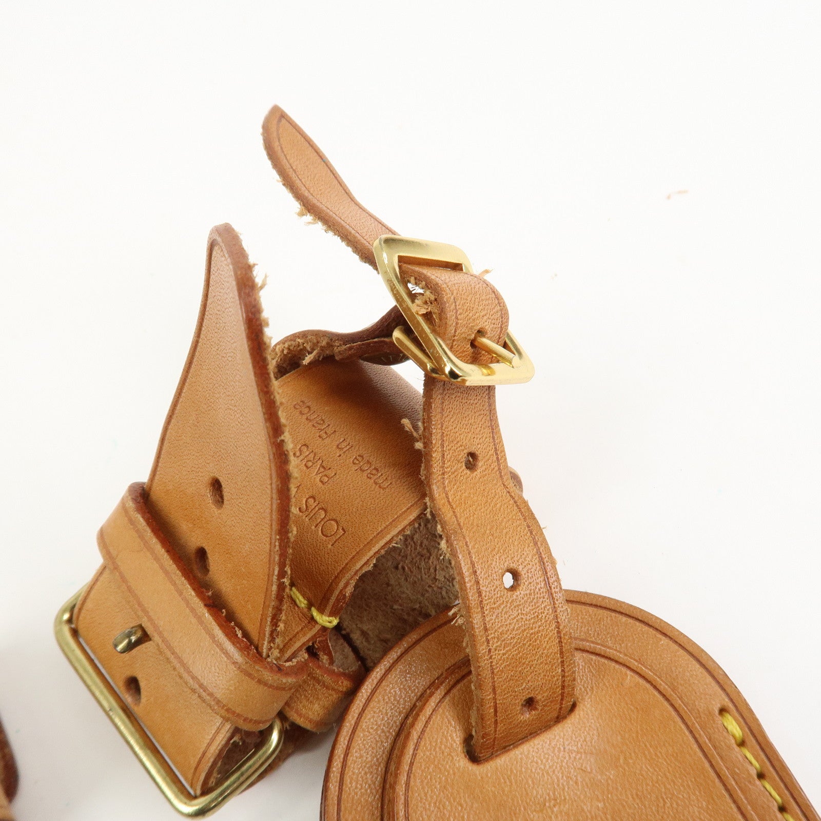 Louis Vuitton Set Of 20 Leather Name Tag & Poignet